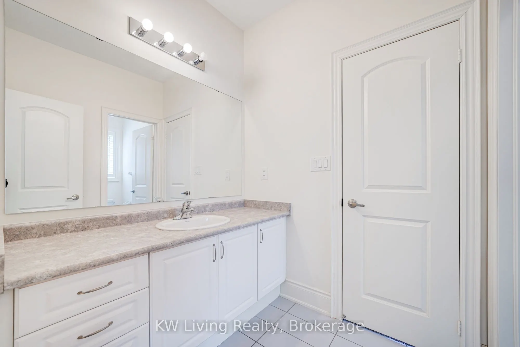 3228 Meadow Marsh Crescent