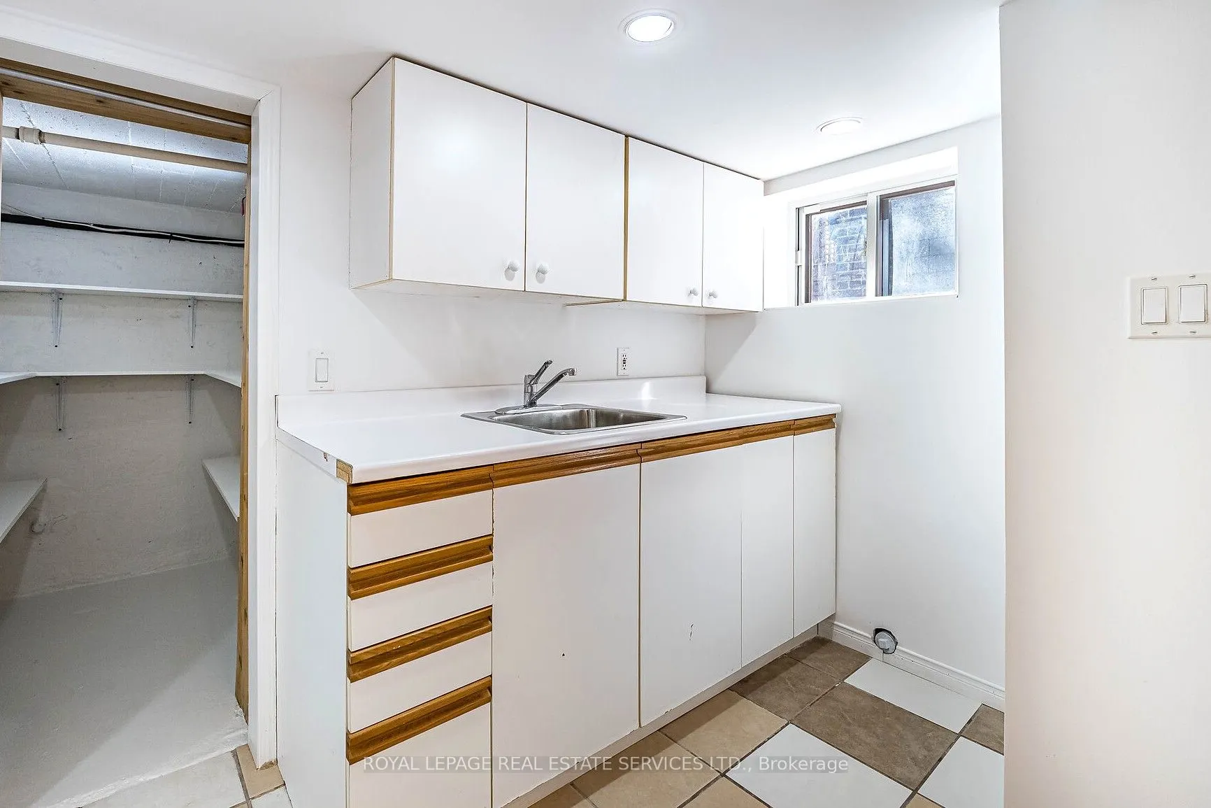 48 Thirteenth Street