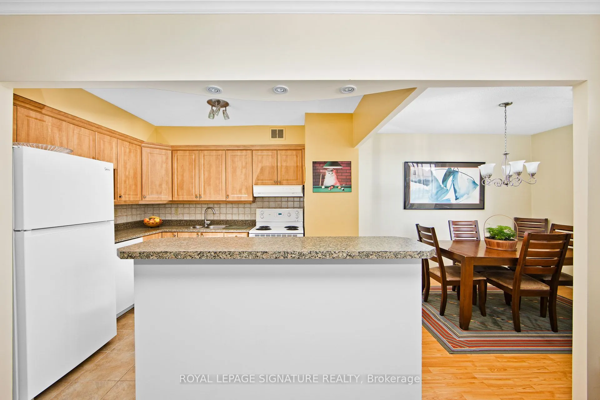 35 Ormskirk Avenue, #908