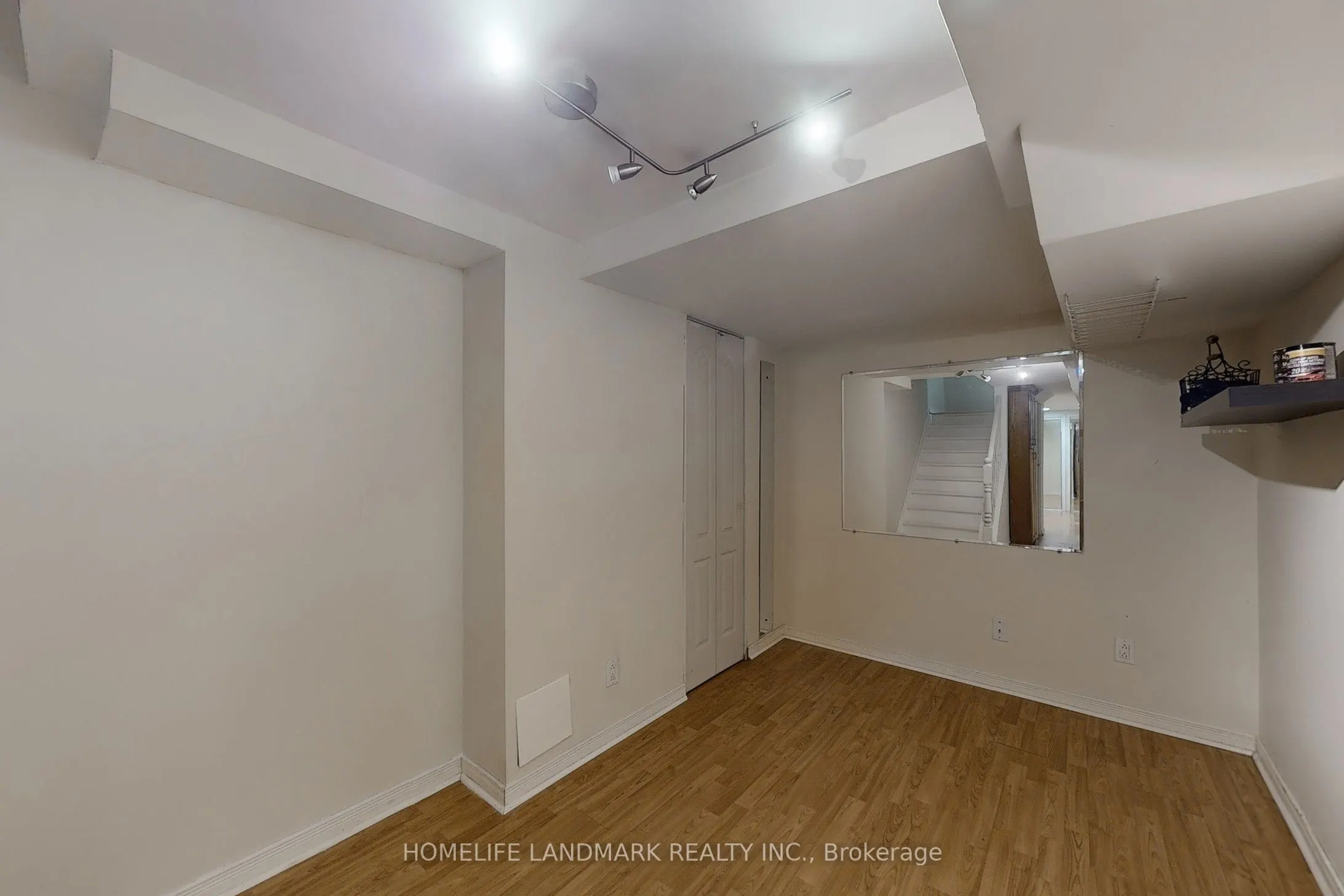 2276 Grouse Lane