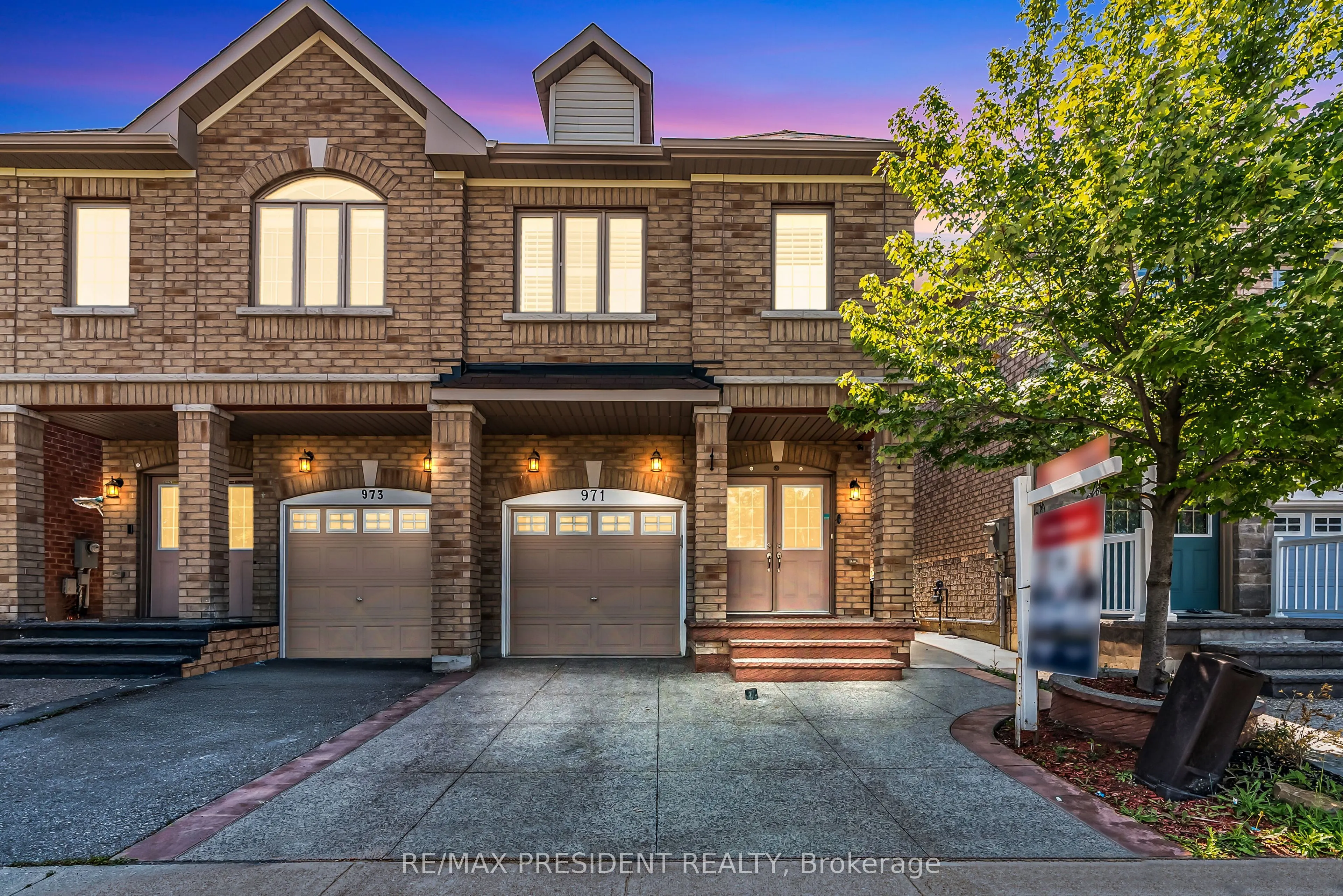 971 Francine Crescent