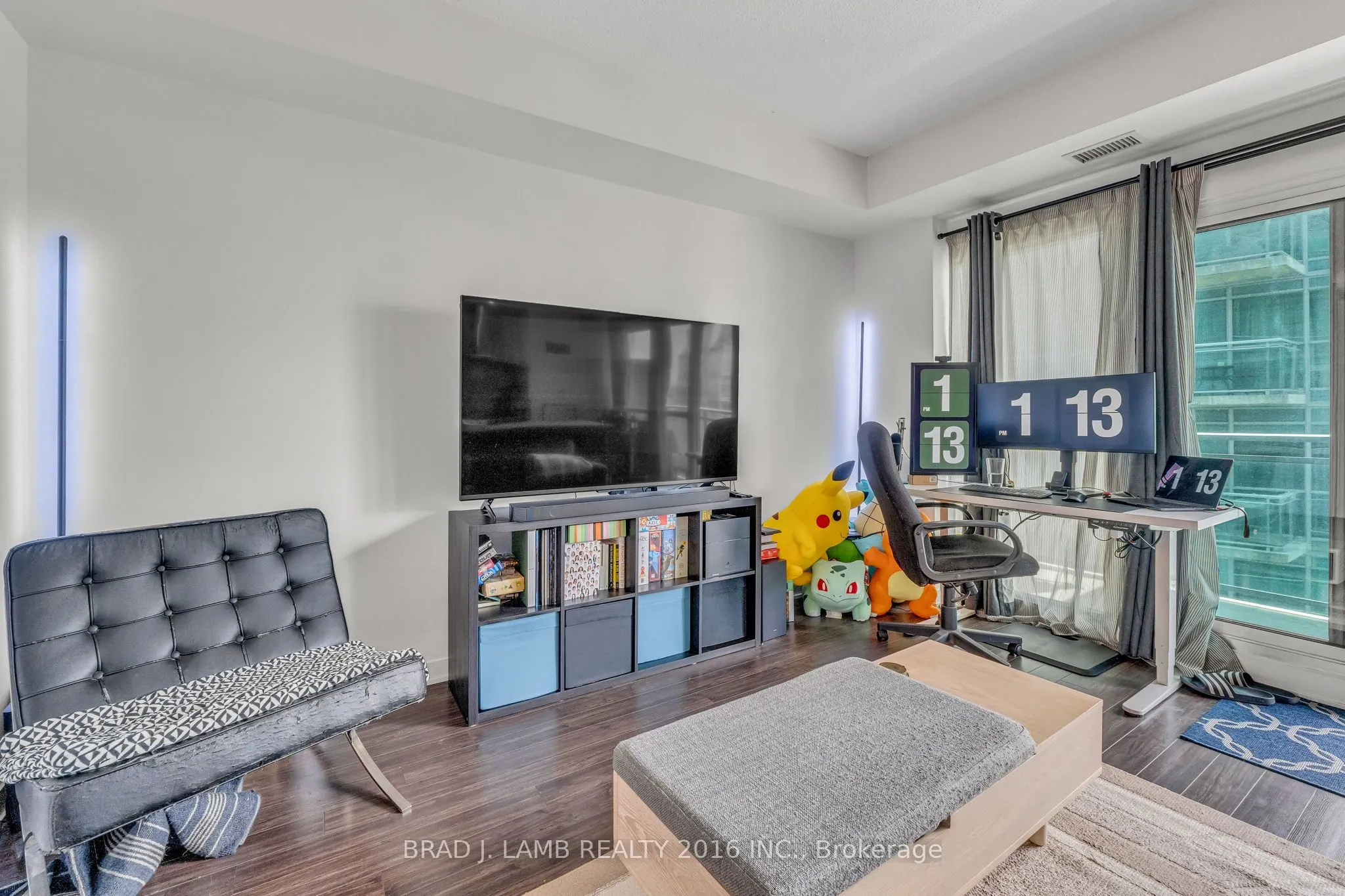 165 Legion Road N, #1031