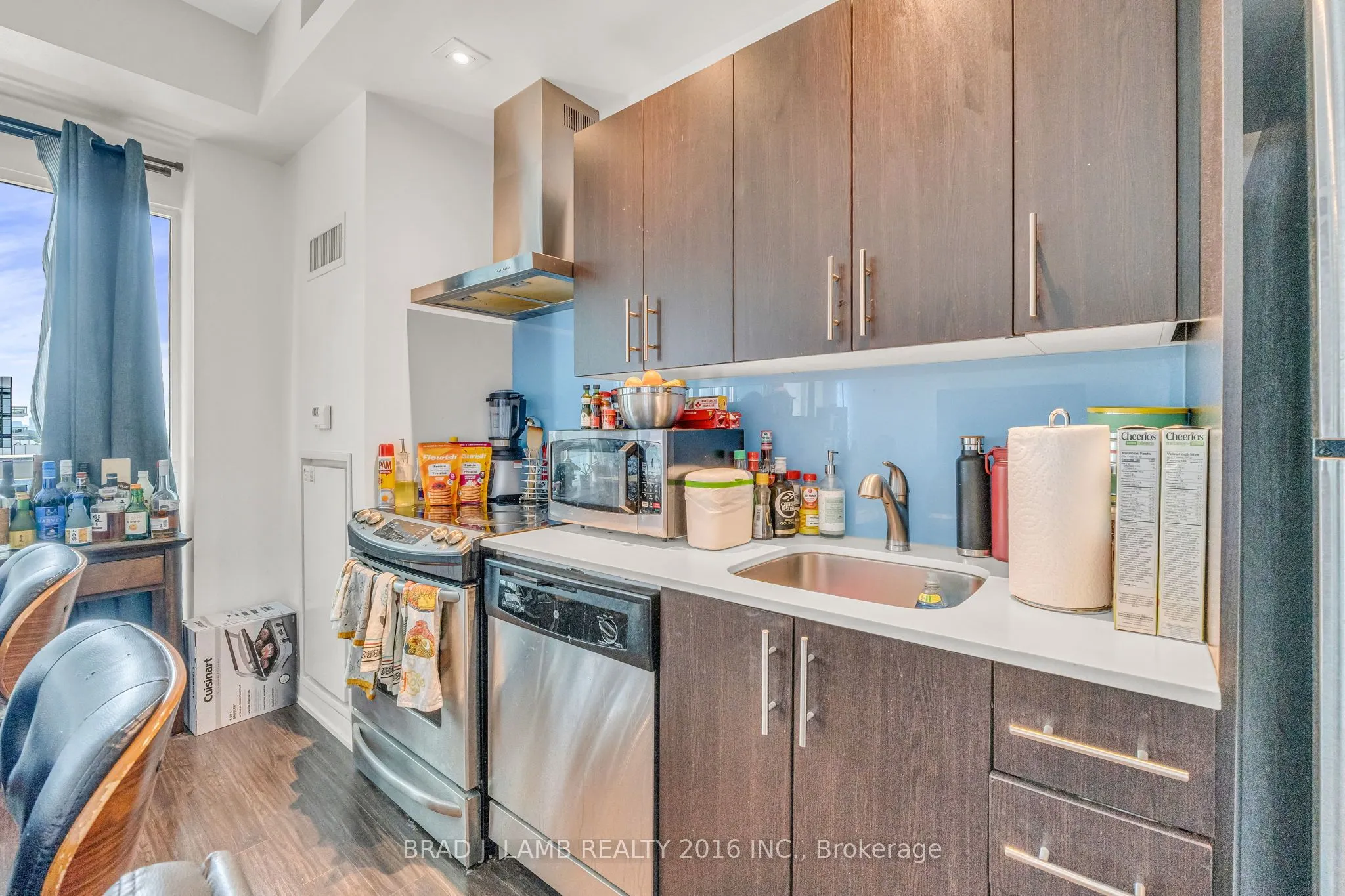165 Legion Road N, #1031