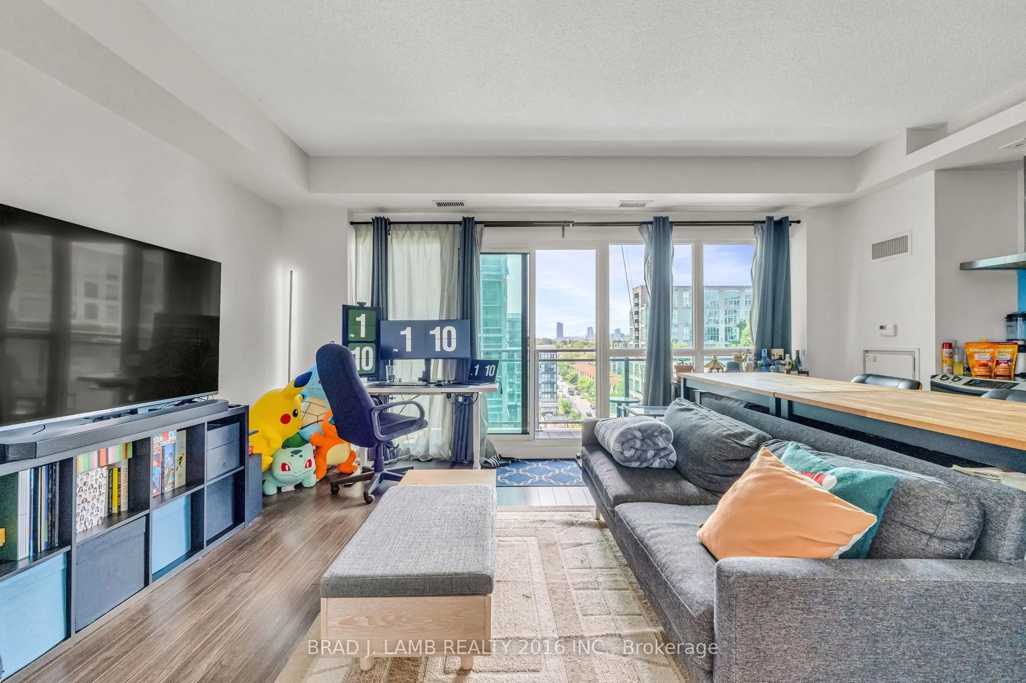 165 Legion Road N, #1031