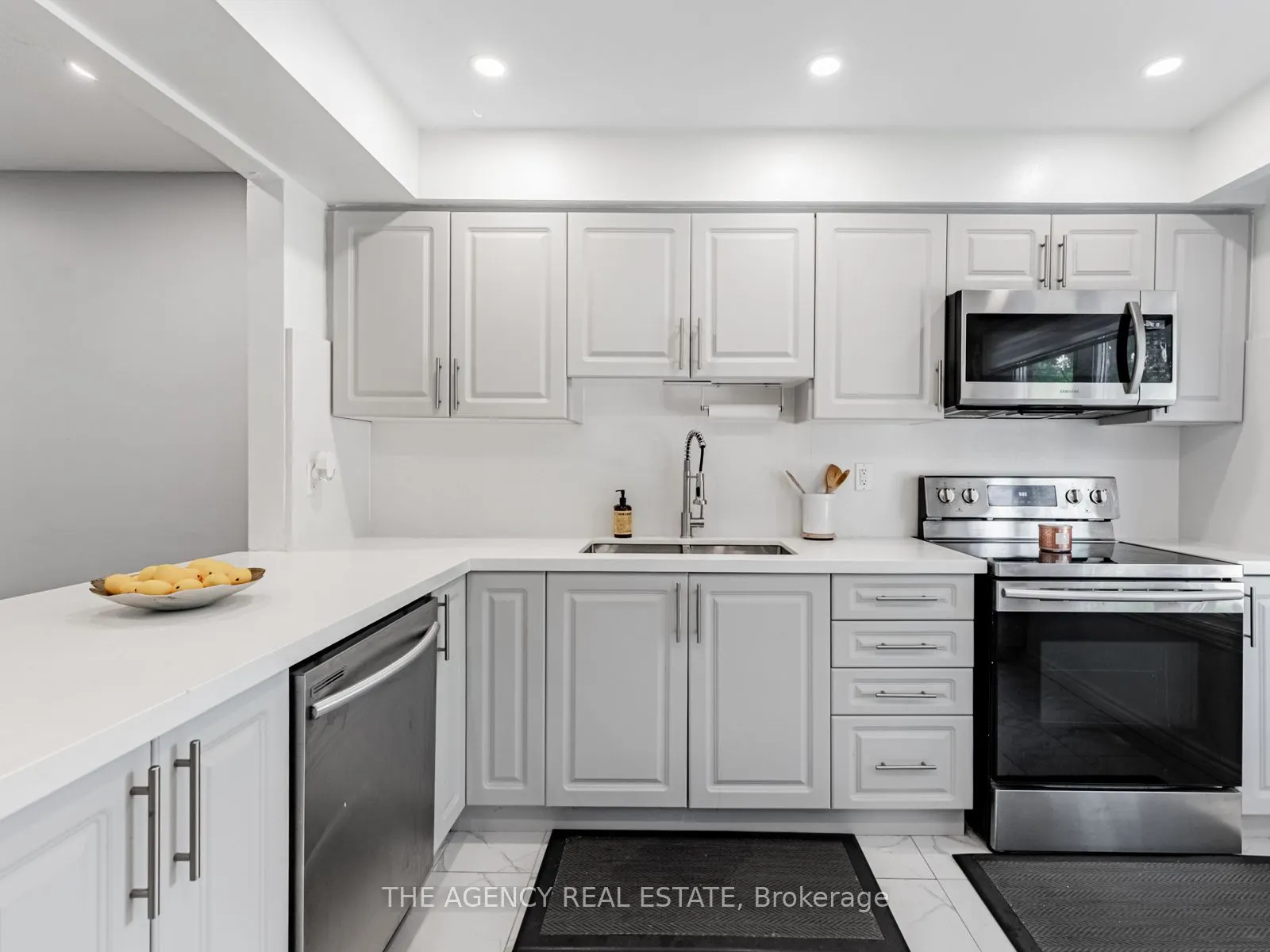 2445 Homelands Drive, #4