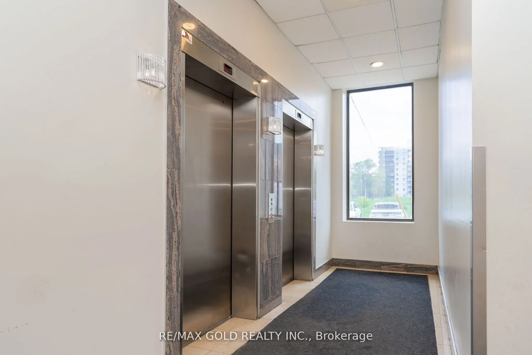 25 Agnes Street, #201