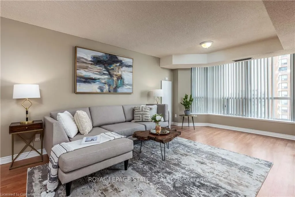 1276 Maple Crossing Boulevard, #909