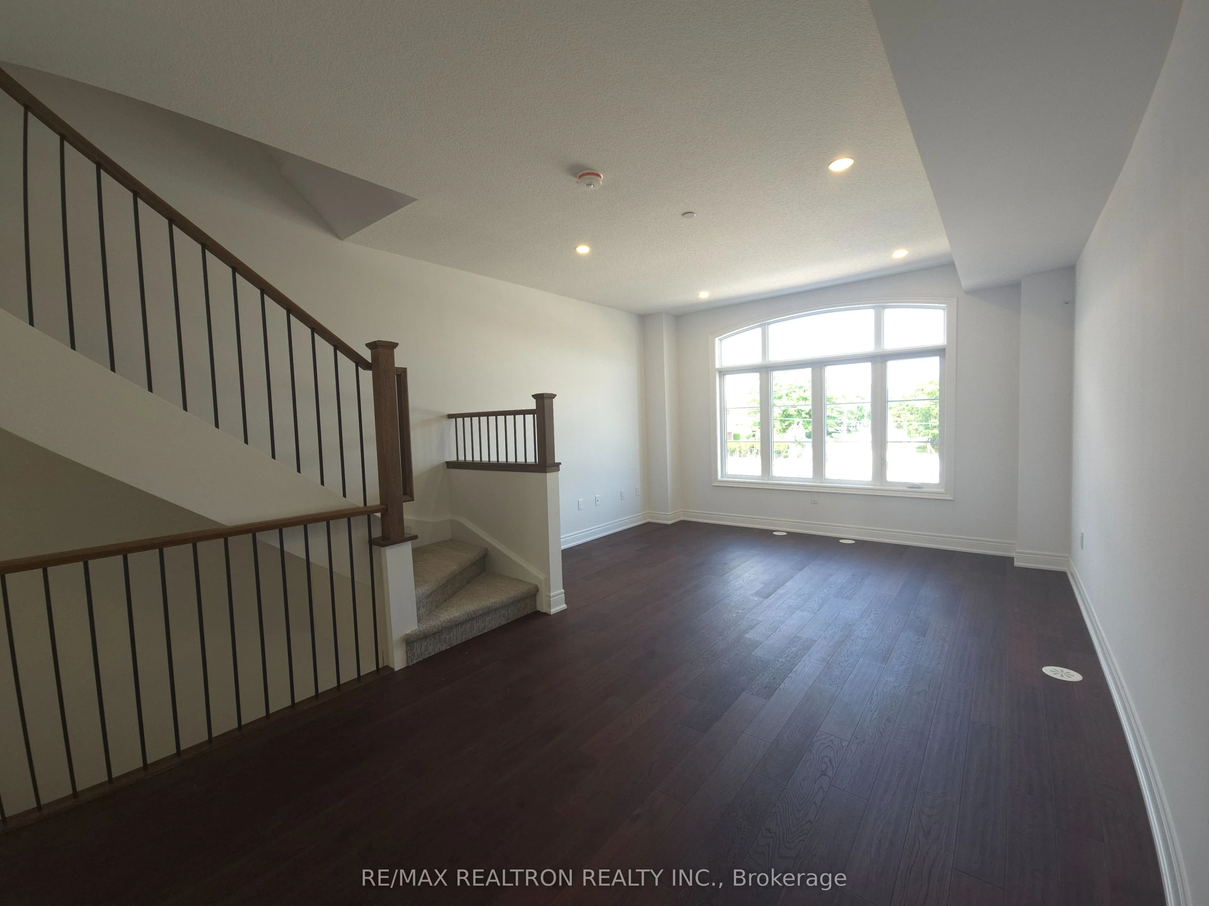2140 Trafalgar Road, #47