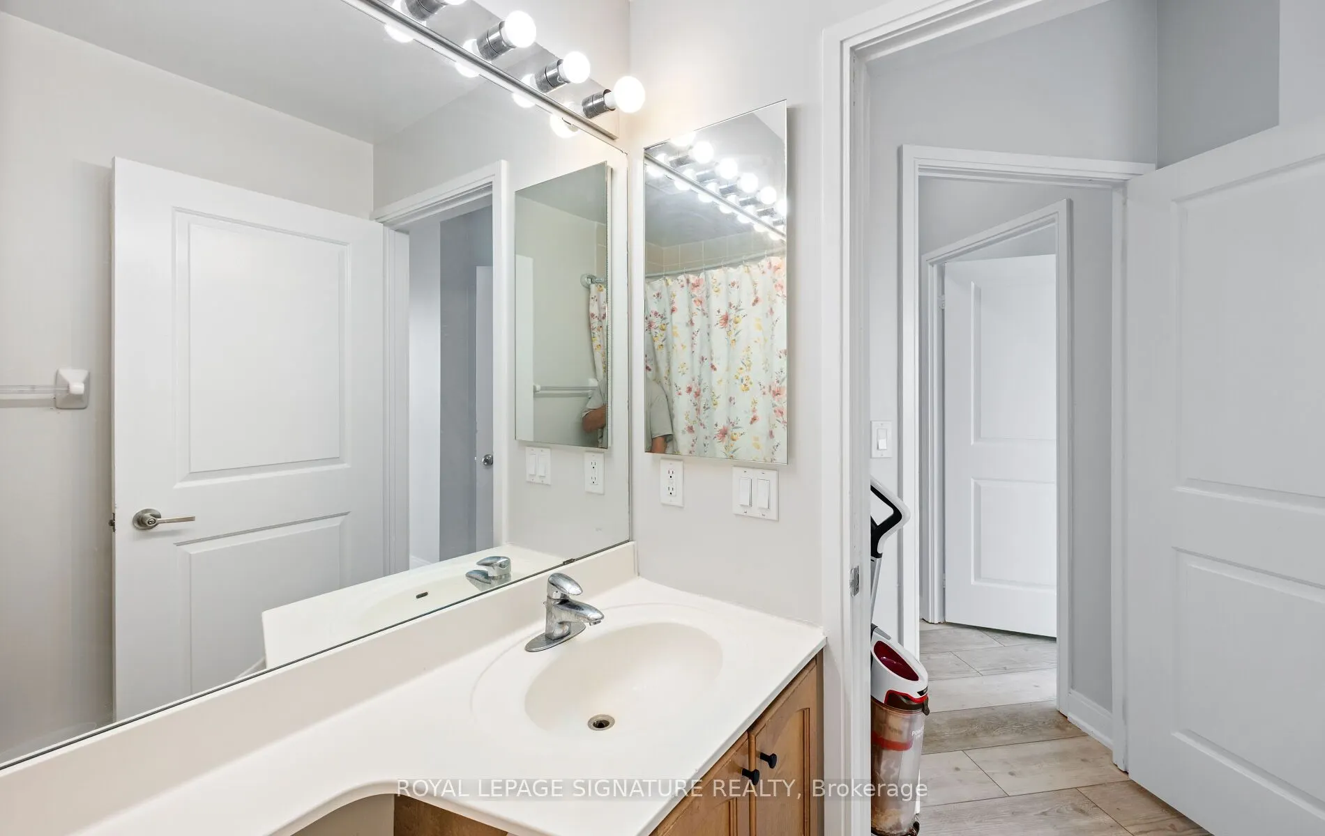 70 Absolute Avenue, #2501