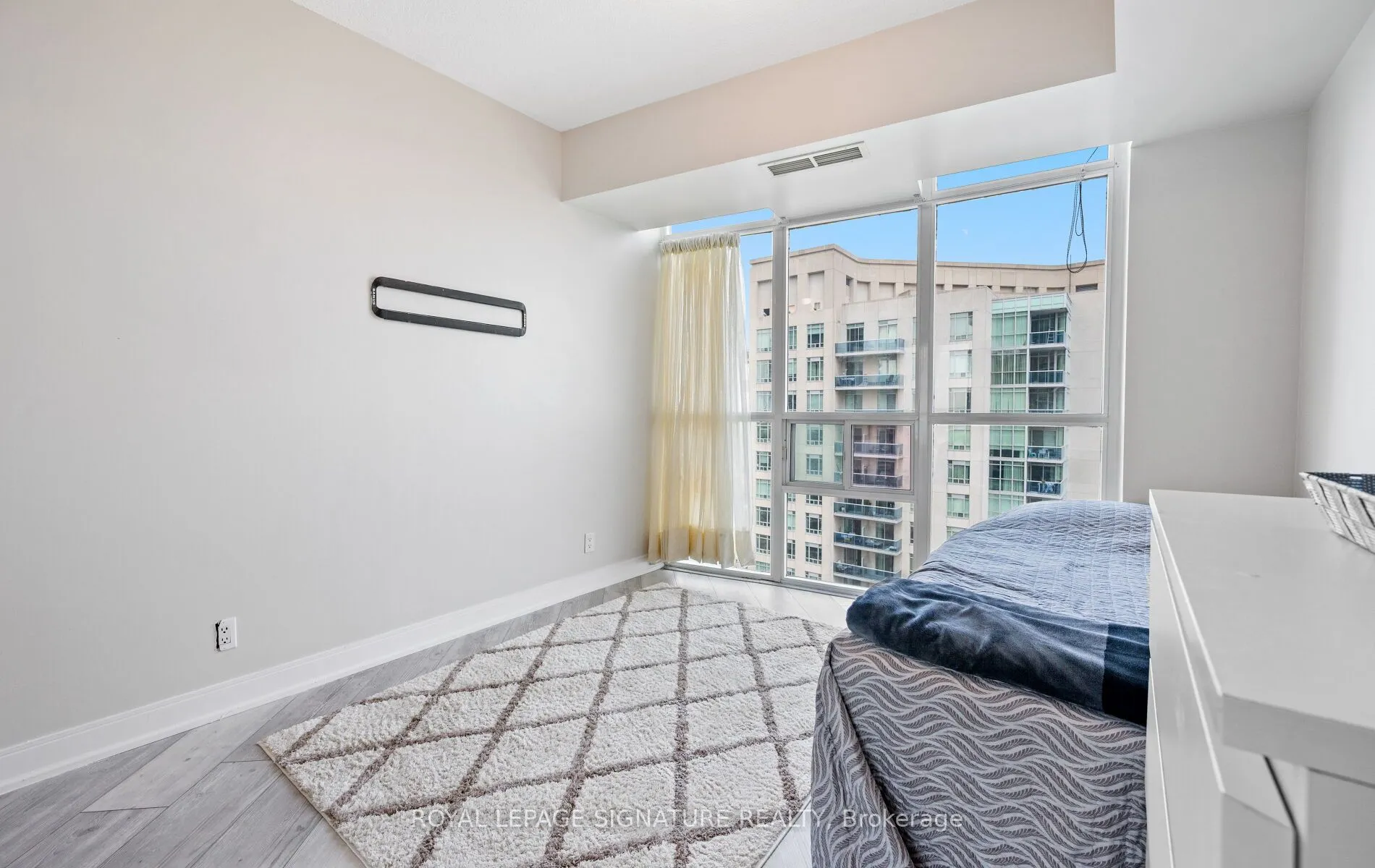 70 Absolute Avenue, #2501