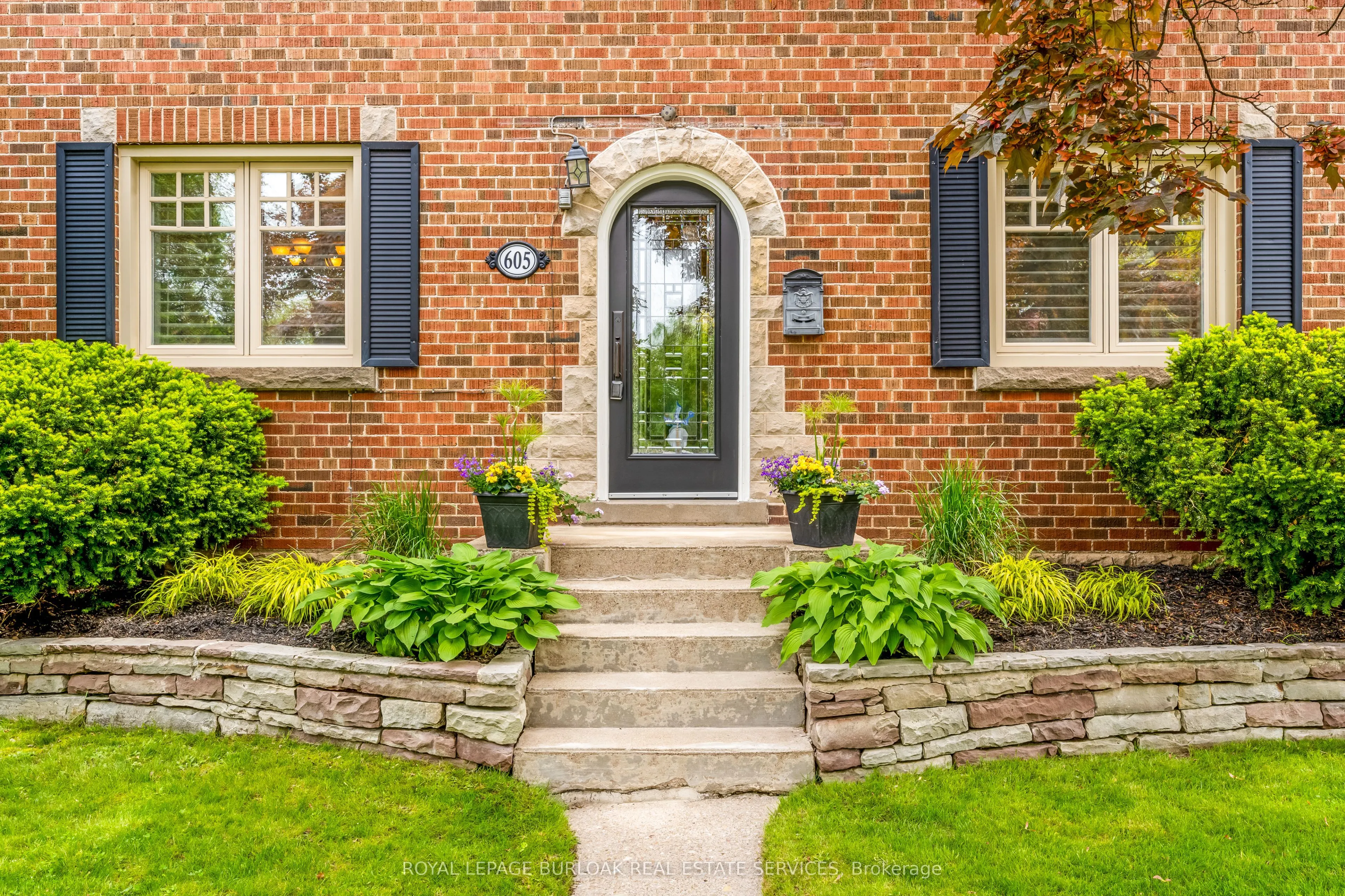 605 Emerald Street