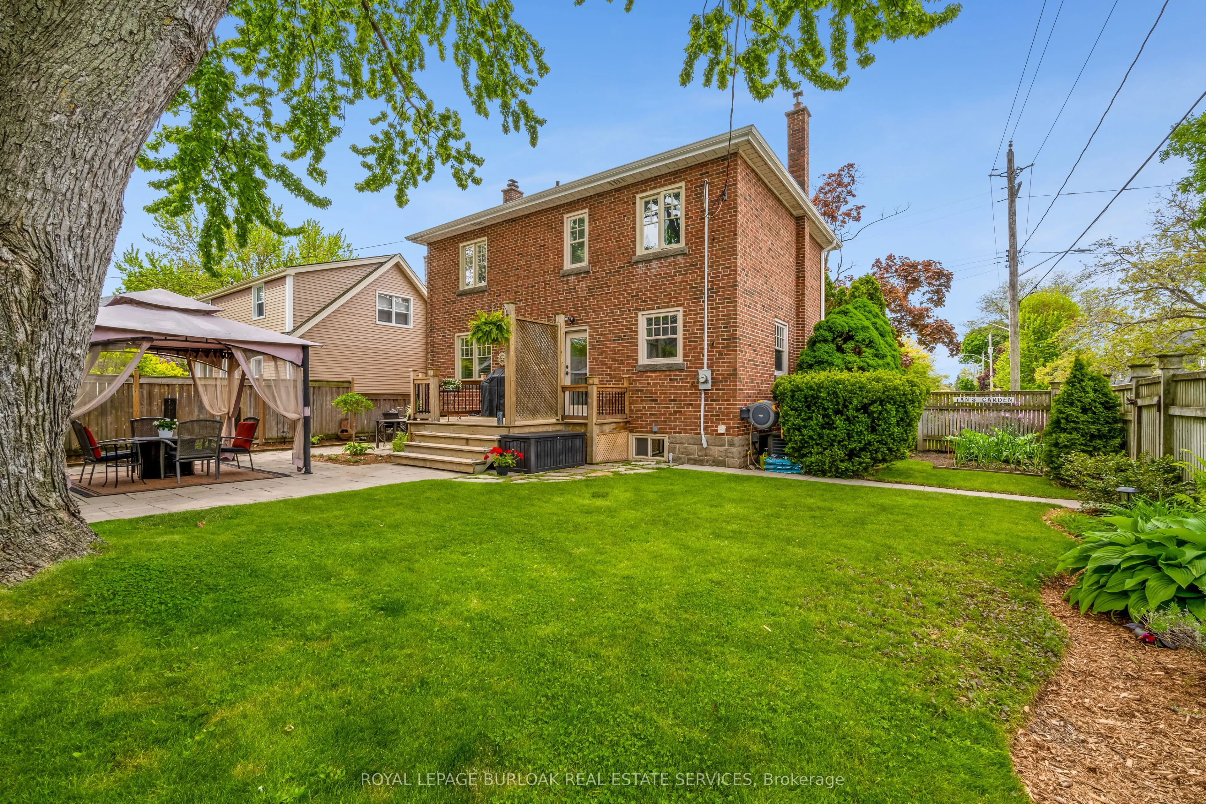 605 Emerald Street