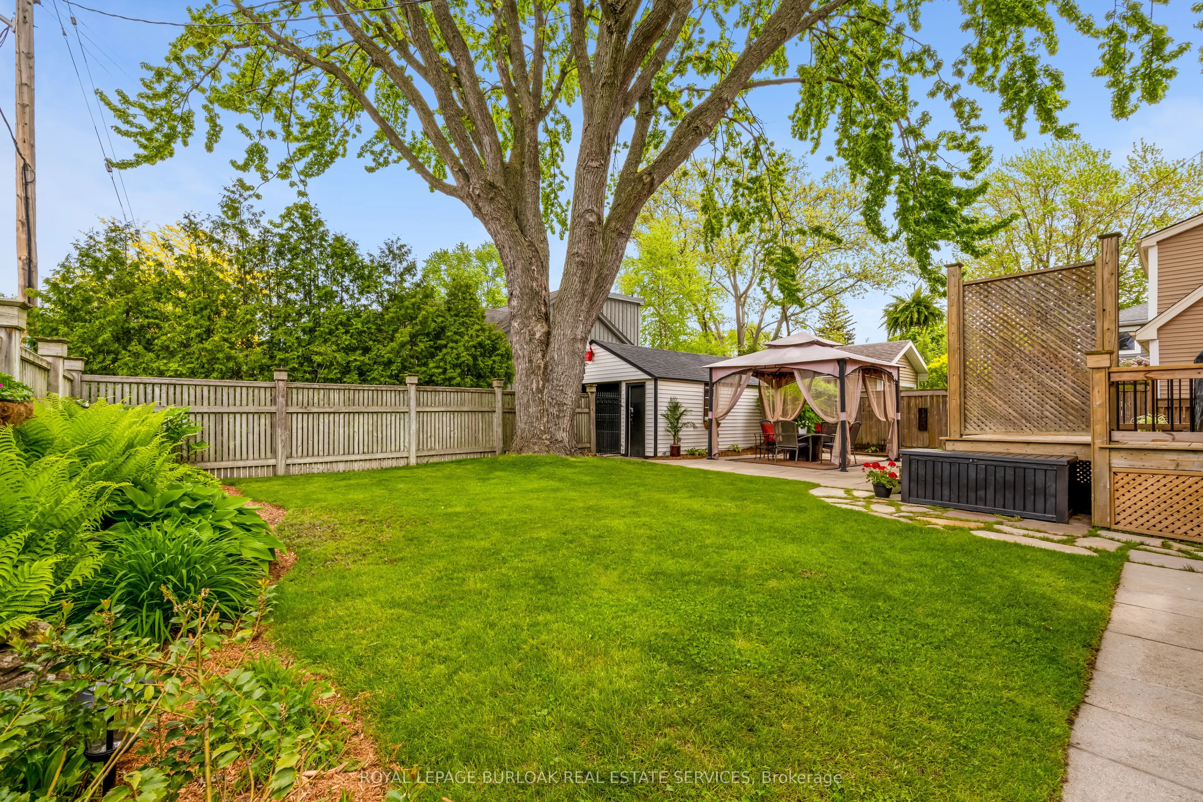 605 Emerald Street