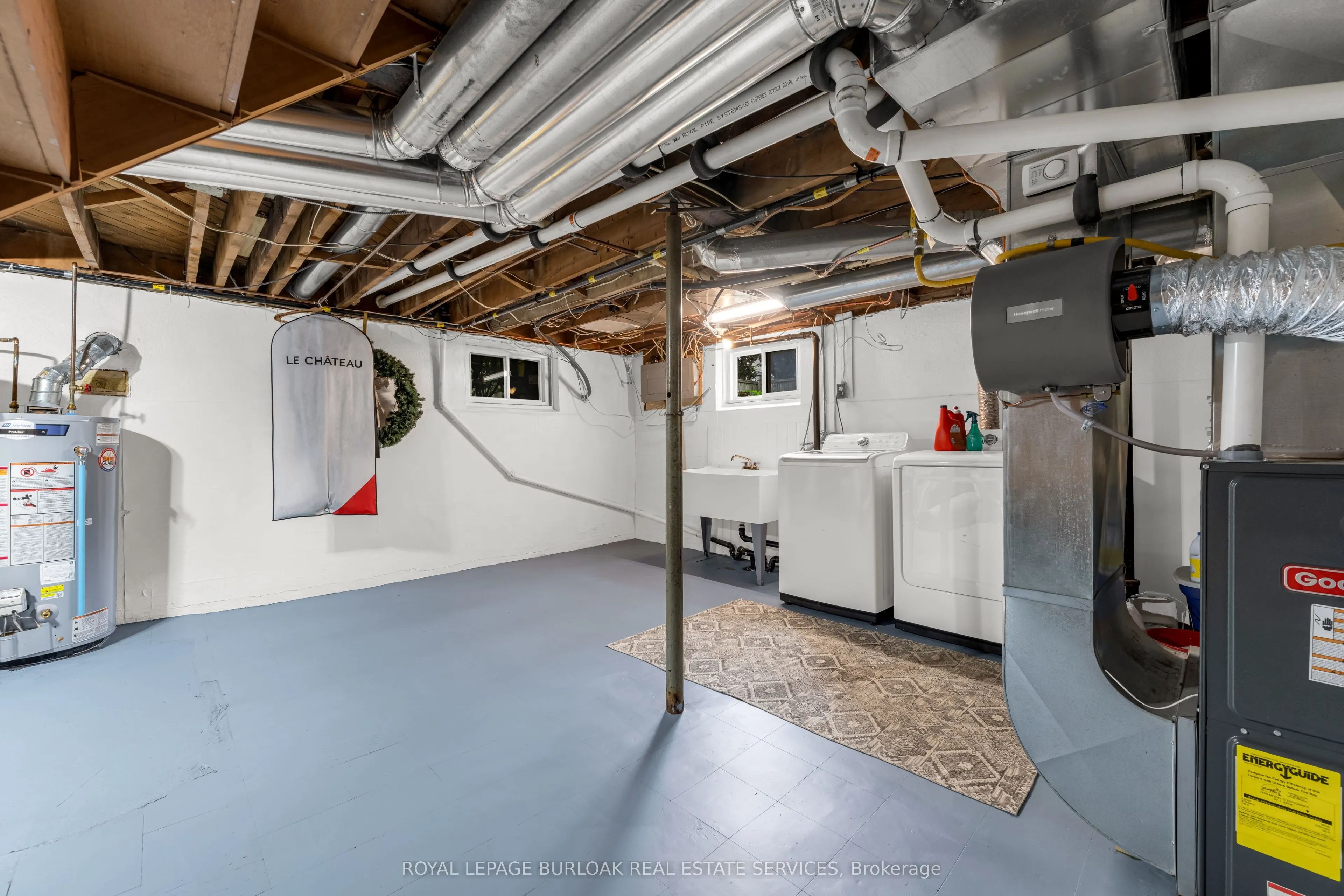 605 Emerald Street
