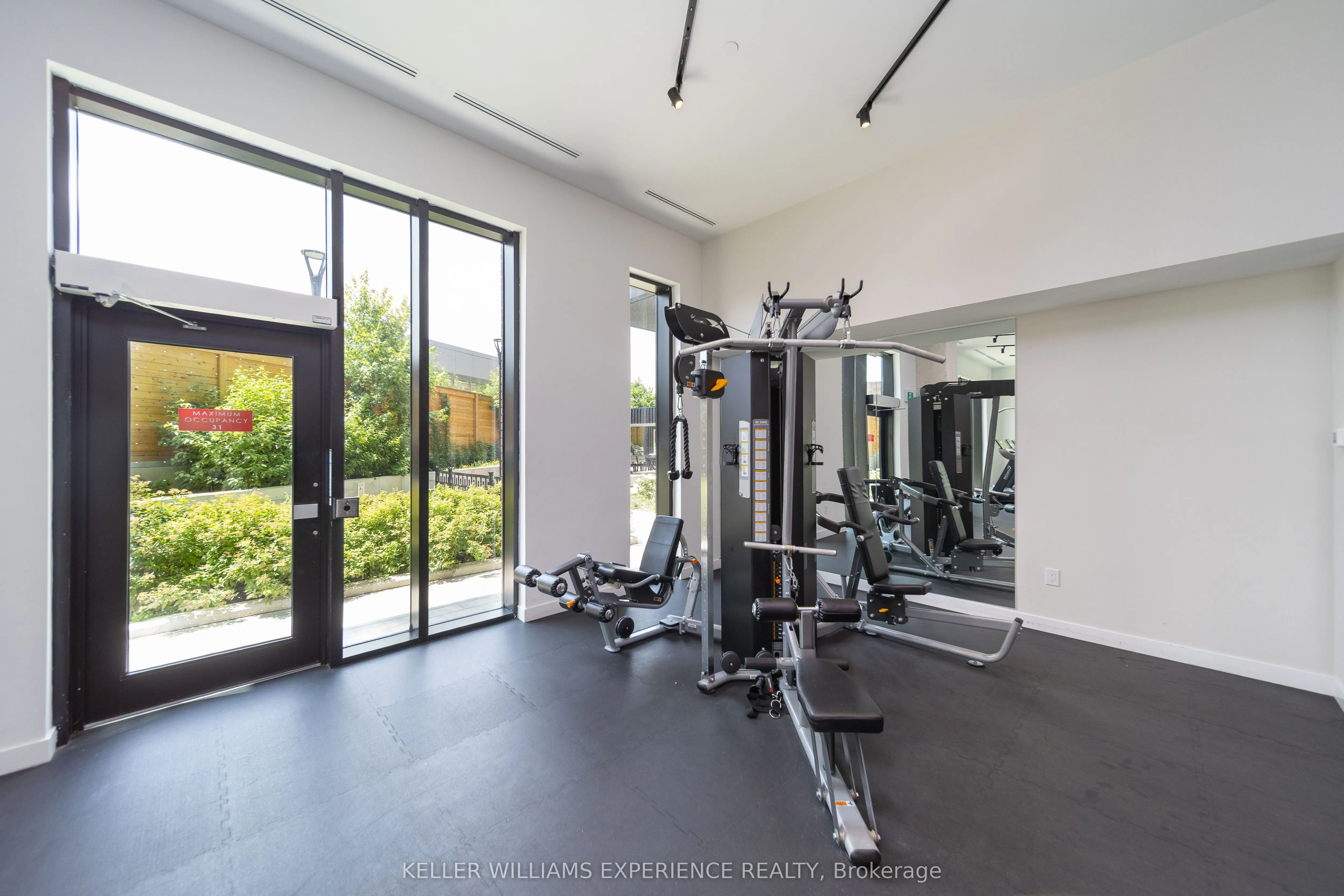 2300 St Clair Avenue W, #118