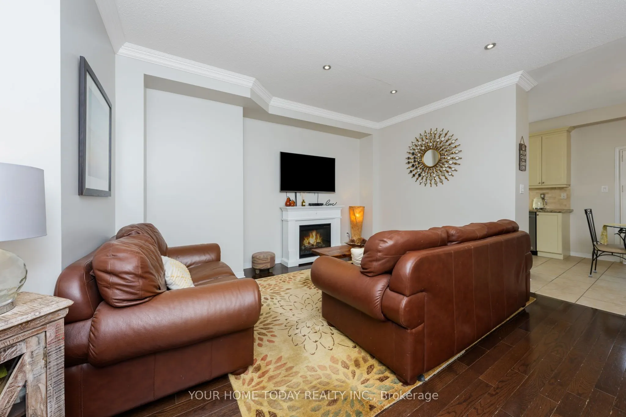 20 Chetholme Place