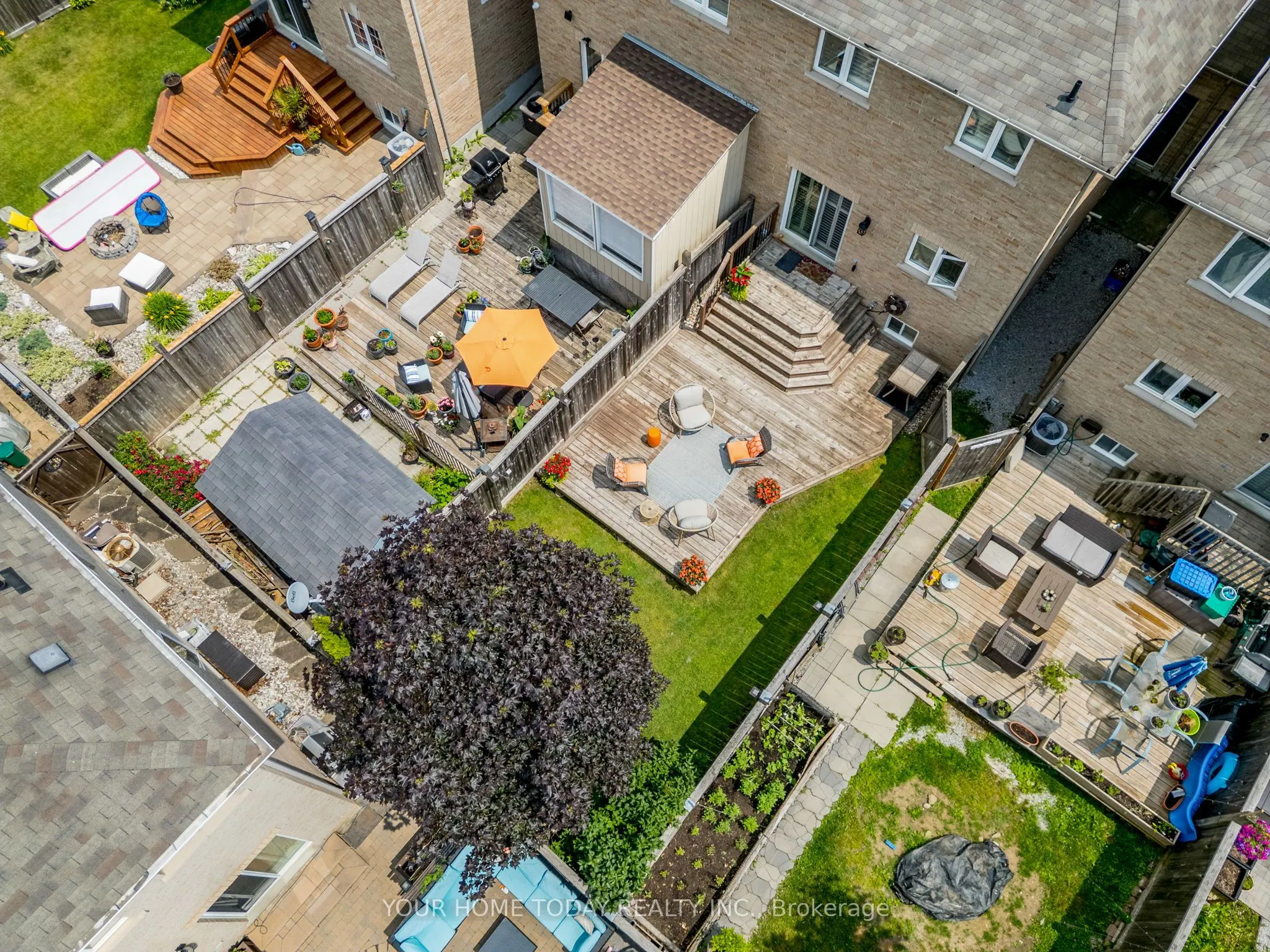 20 Chetholme Place