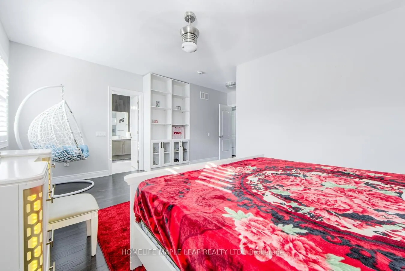 16 Dairymaid Road