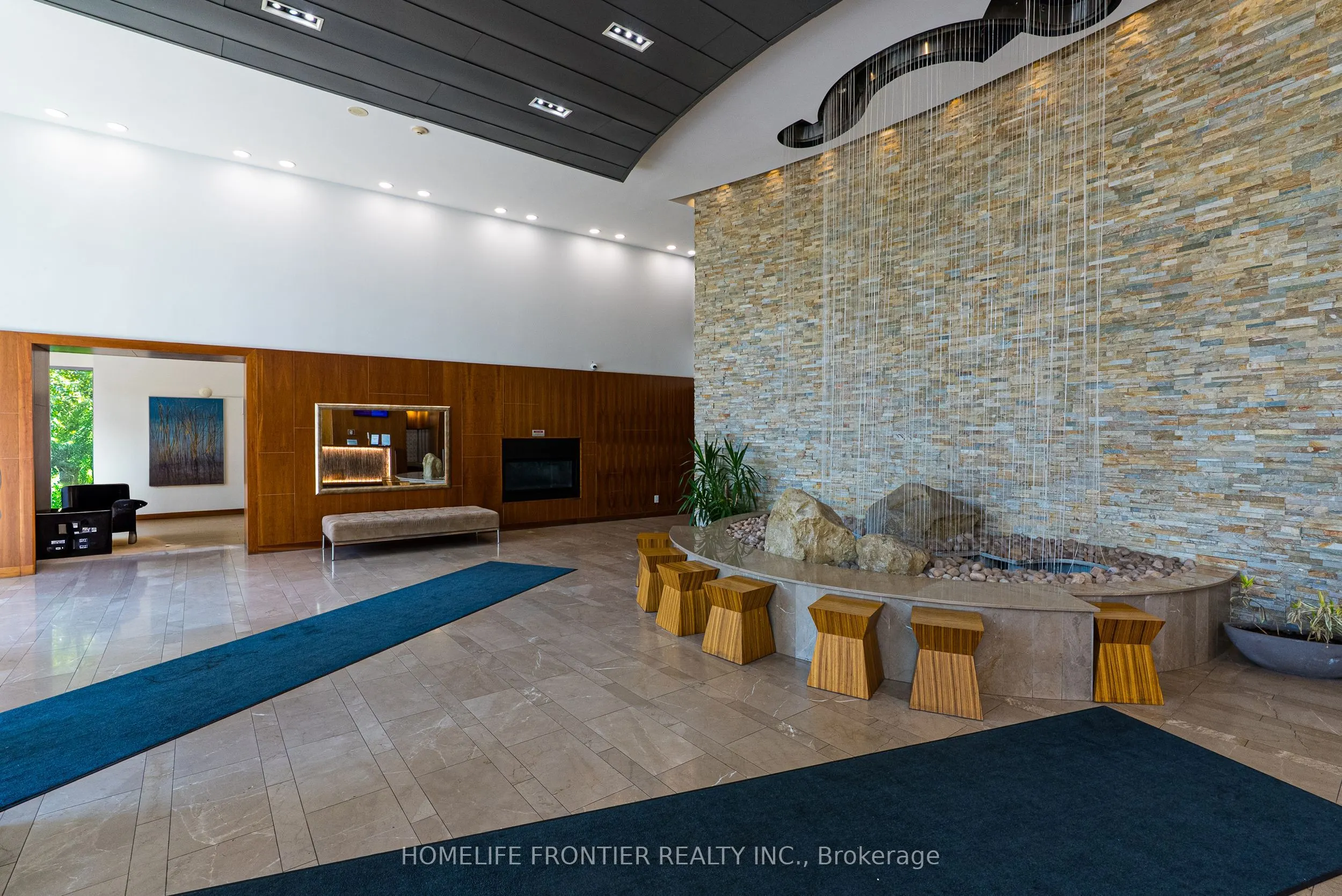 225 Webb Drive, #1905