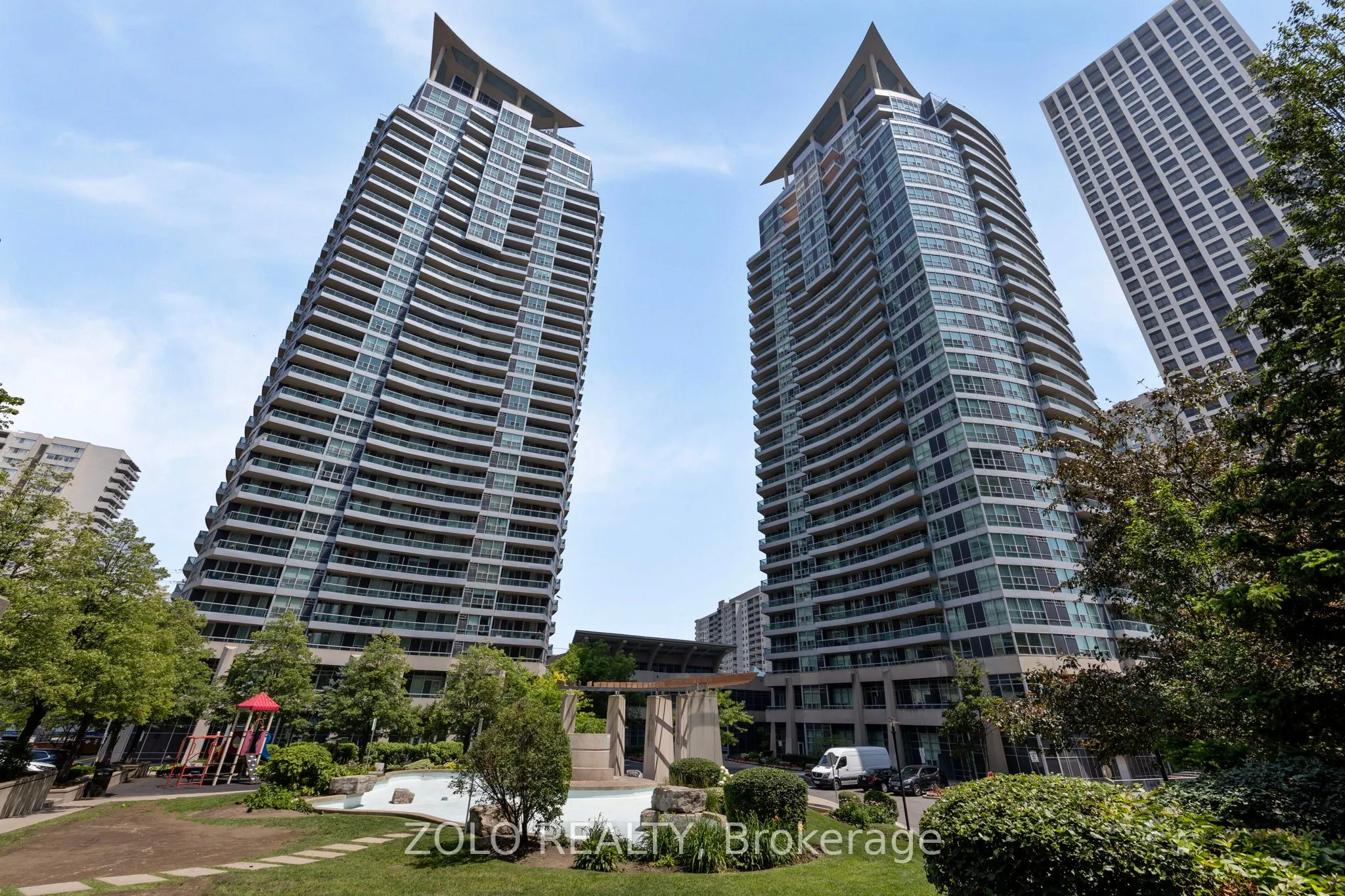 1 Elm Drive W, #611
