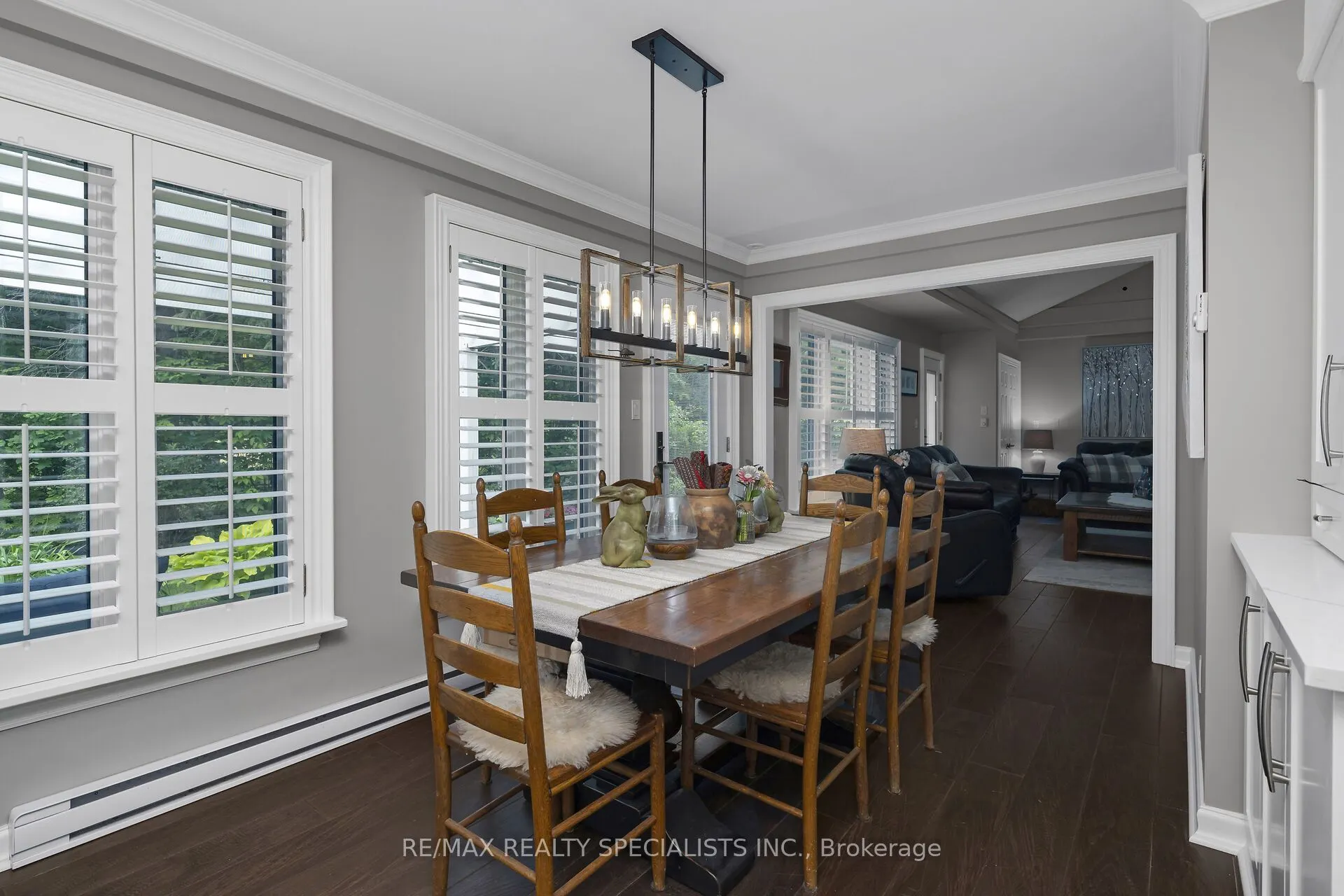 2 Cedar Drive
