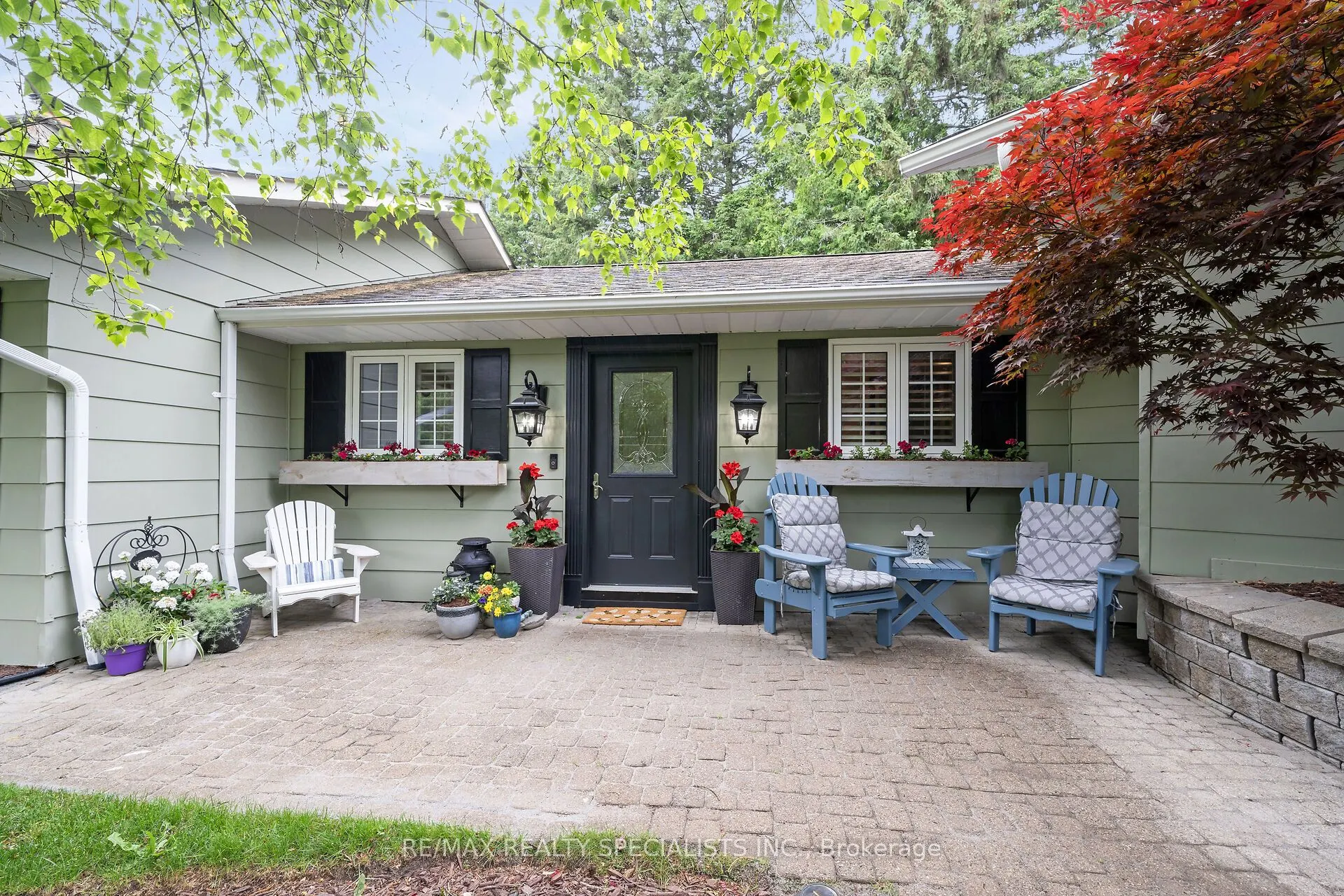 2 Cedar Drive