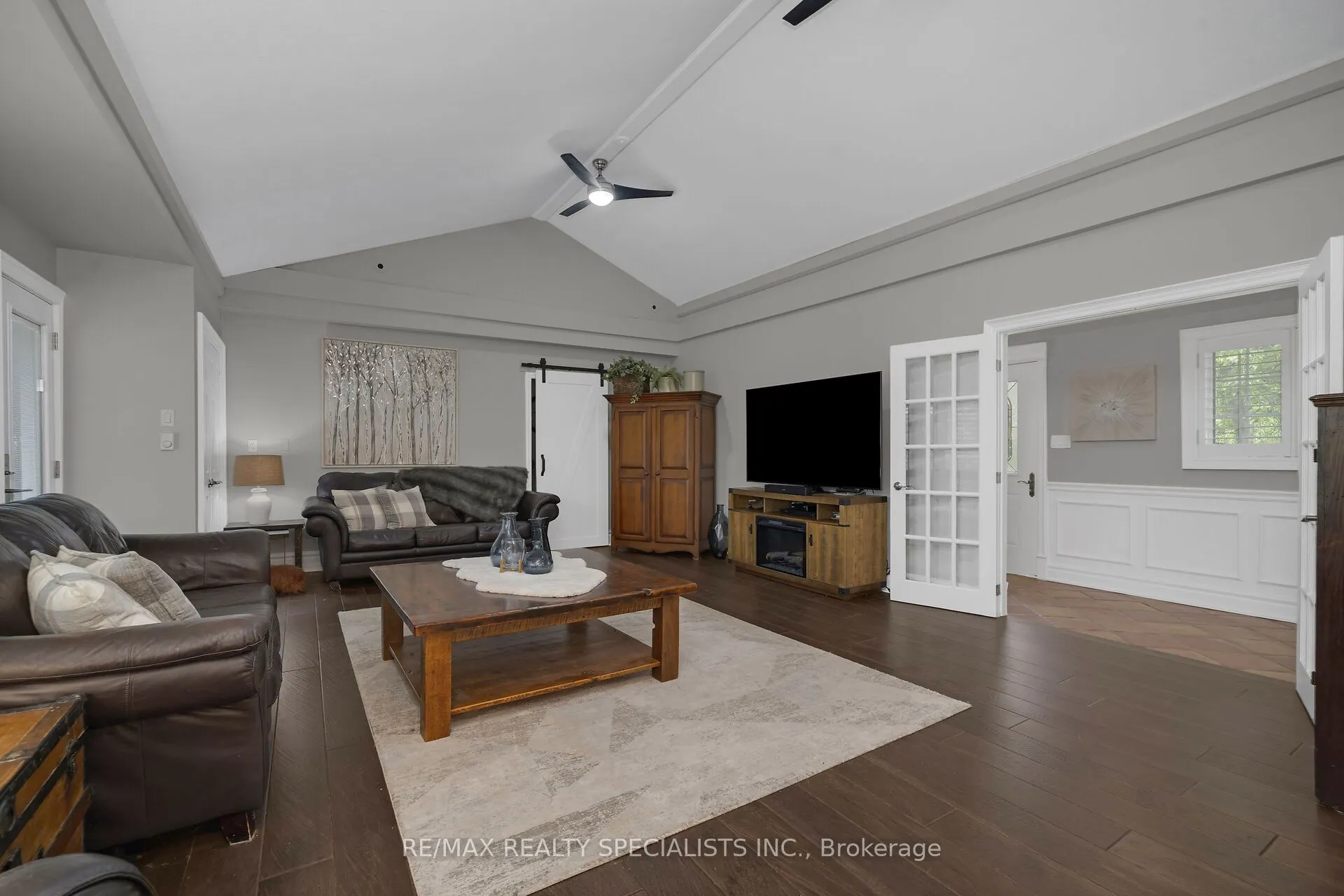 2 Cedar Drive