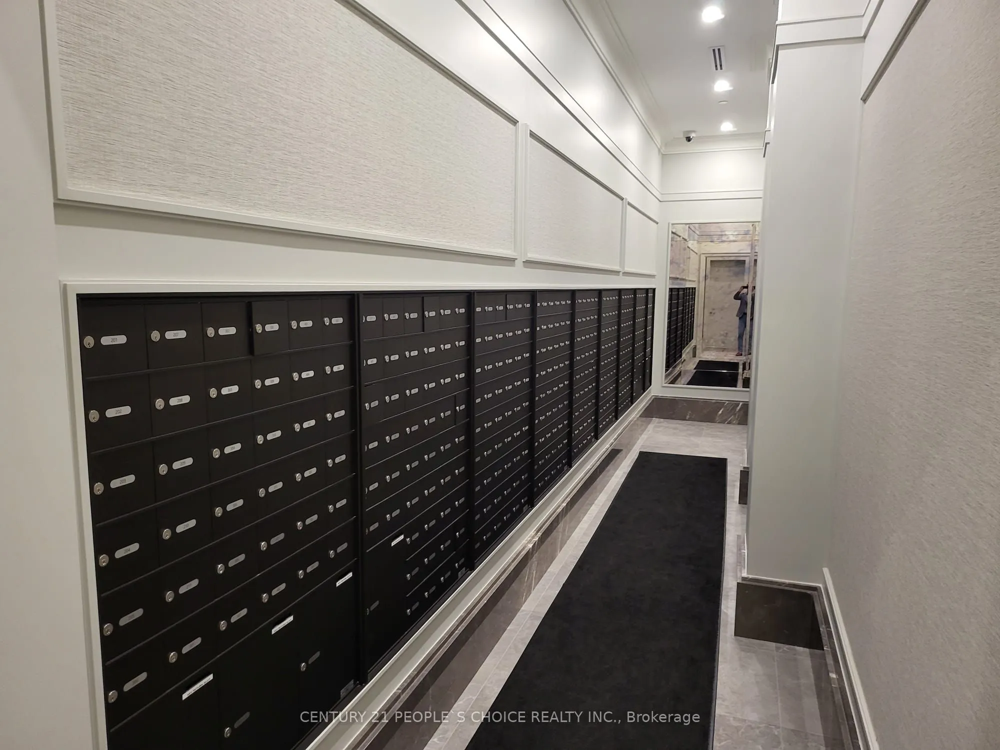30 Elm Drive W, #1102