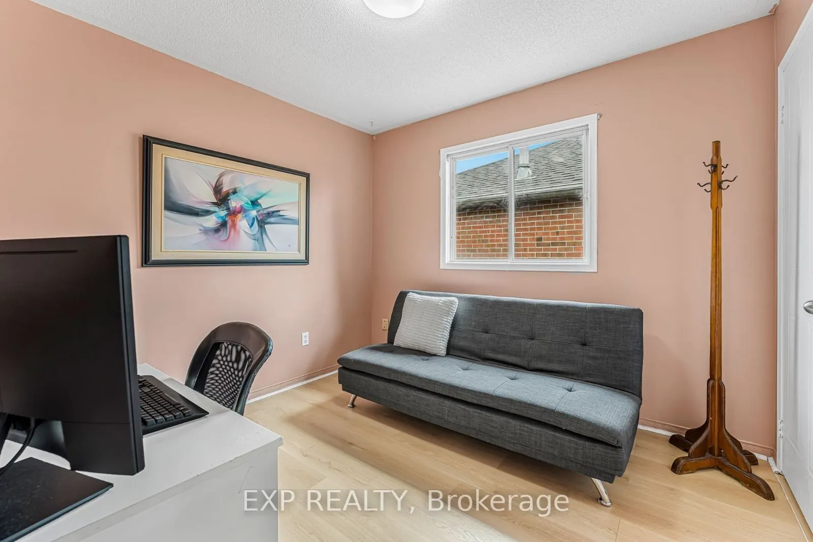 5547 Cortina Crescent