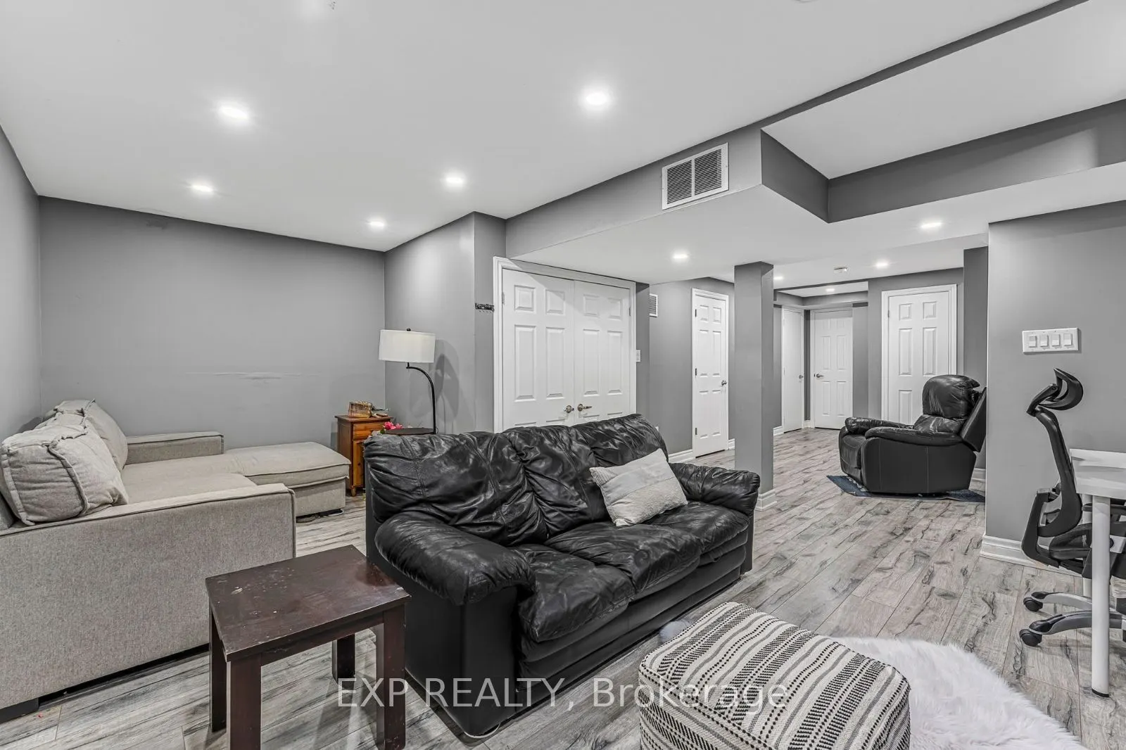 5547 Cortina Crescent