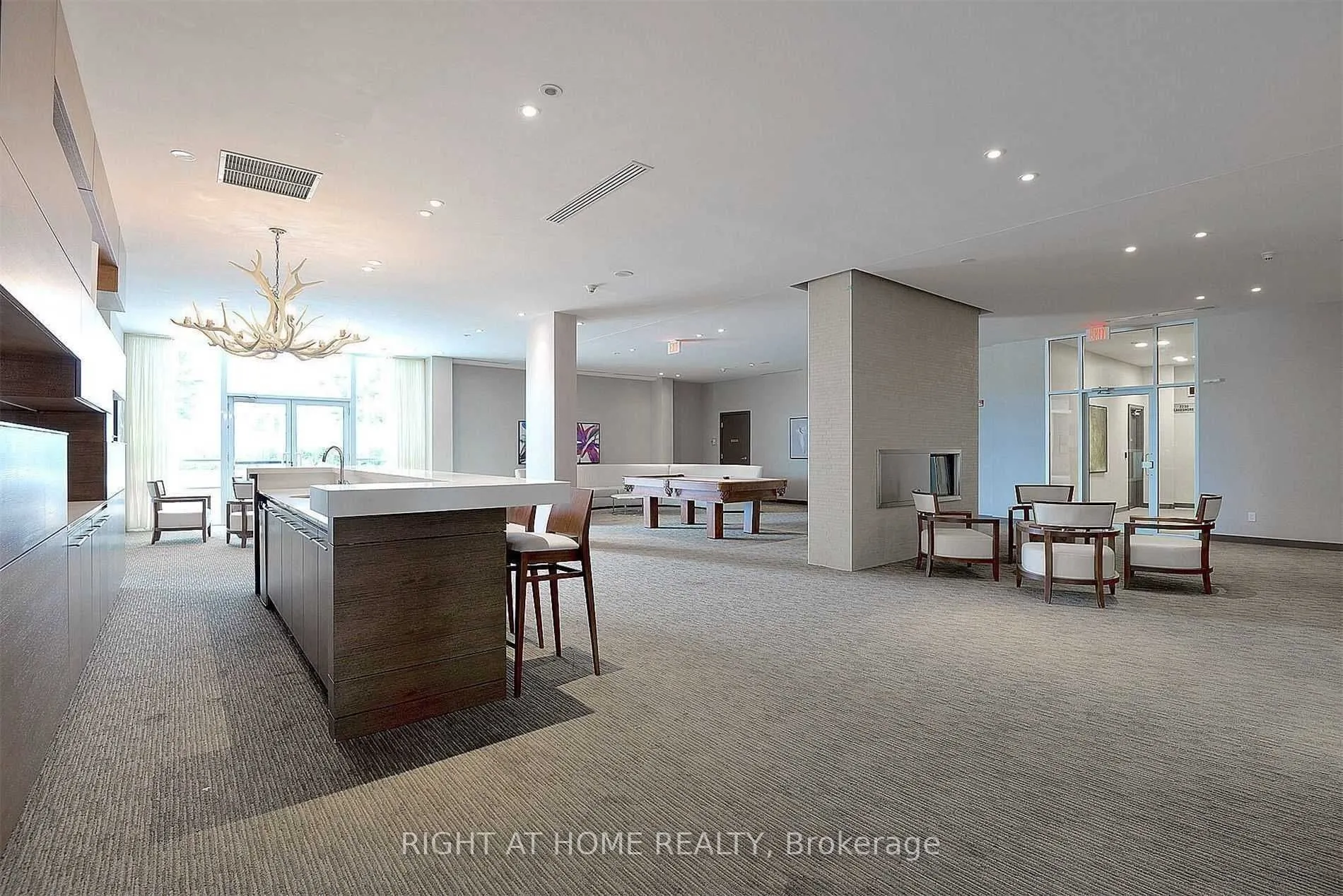 2240 Lakeshore Boulevard W, #2707