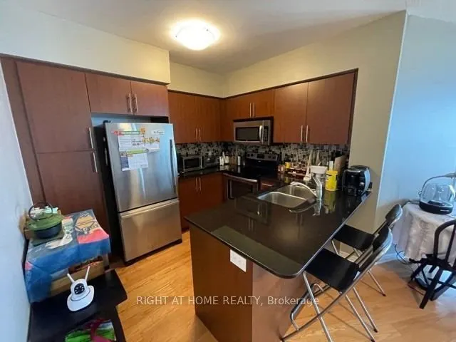 2240 Lakeshore Boulevard W, #2707