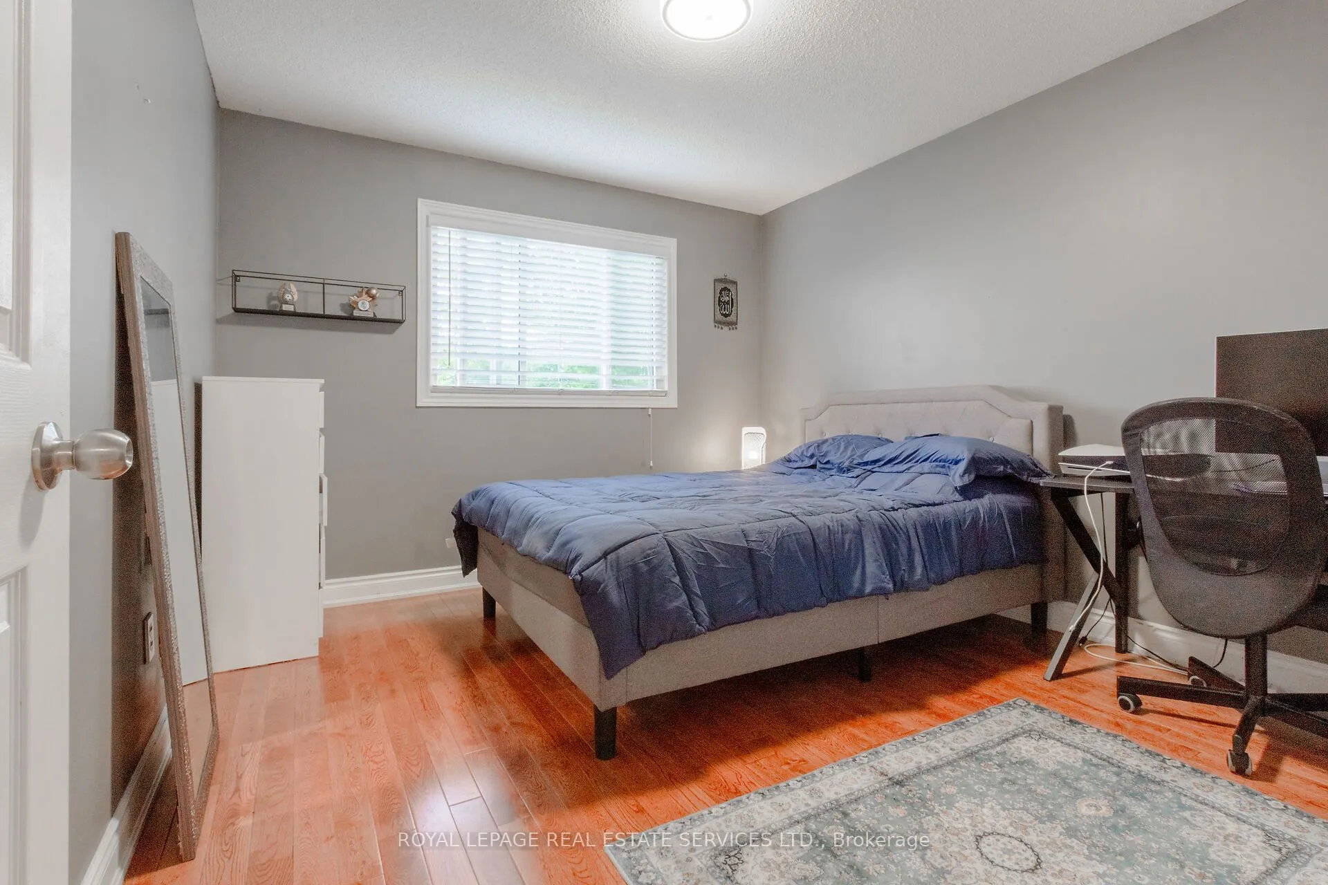 1536 Kirkrow Crescent