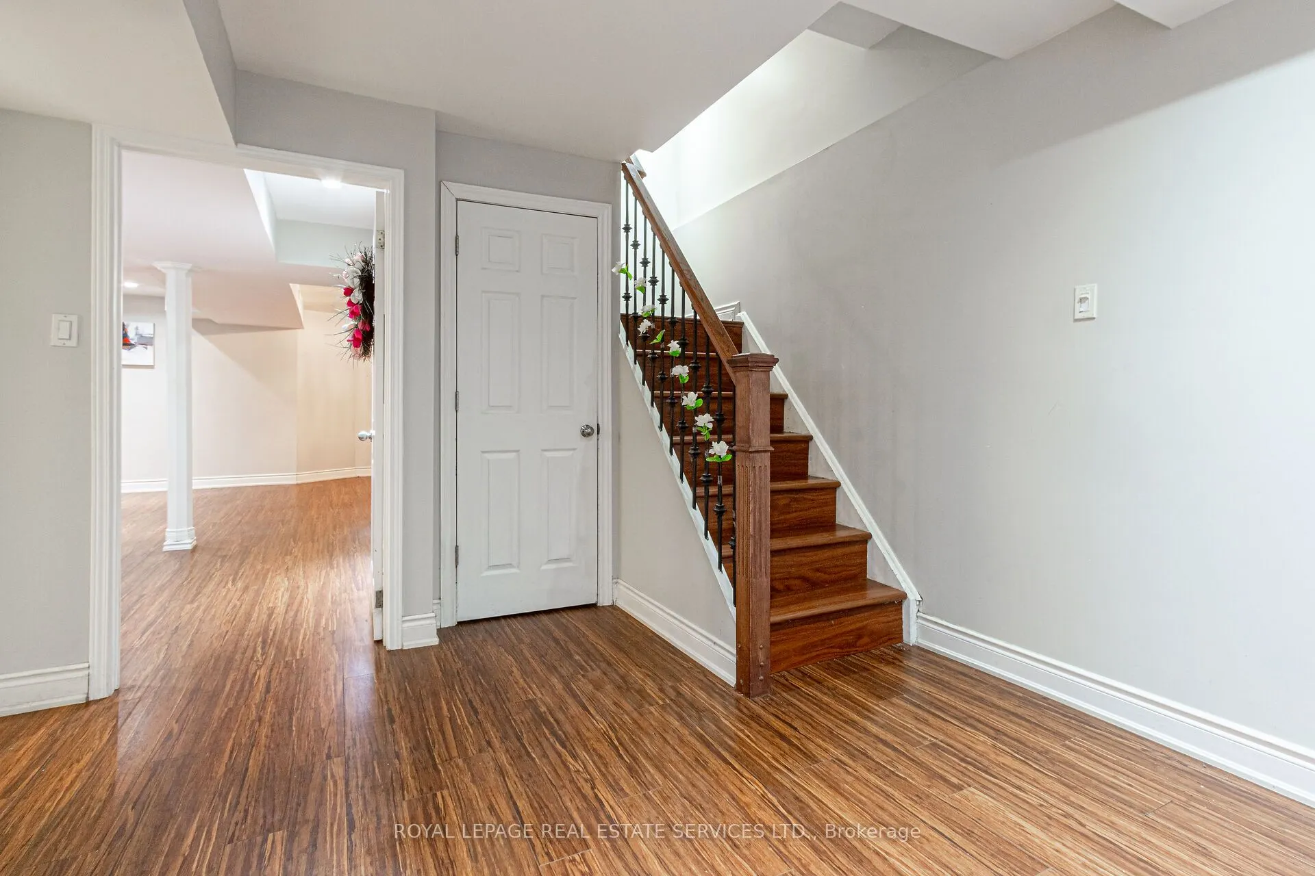 1536 Kirkrow Crescent