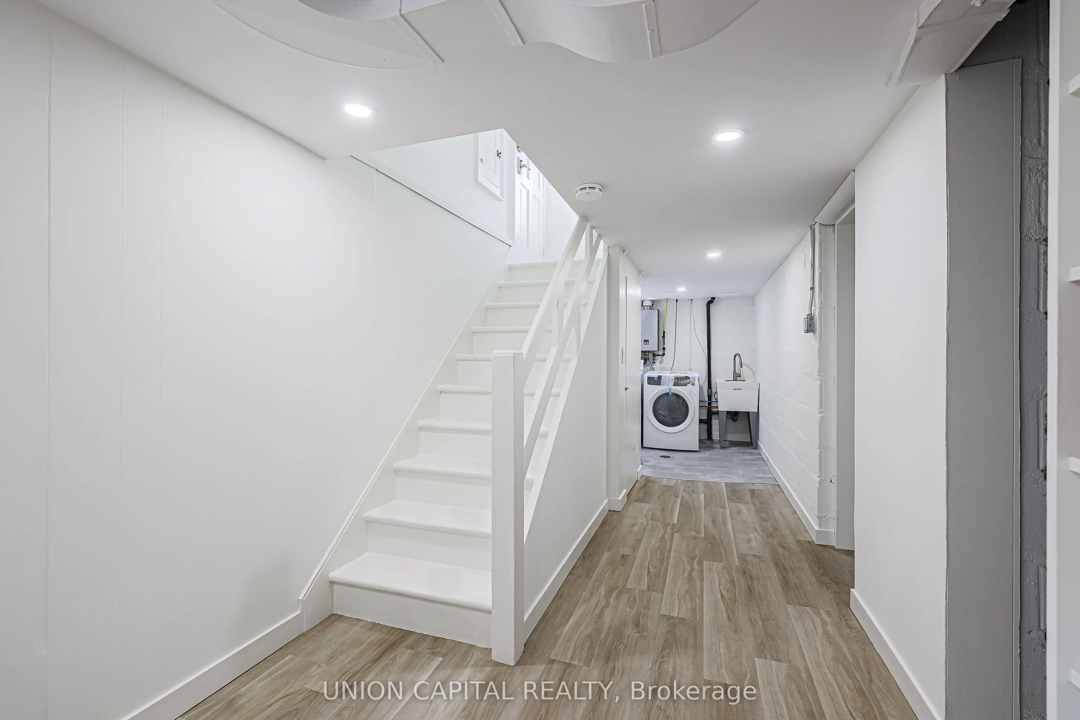 1064 Royal York Road