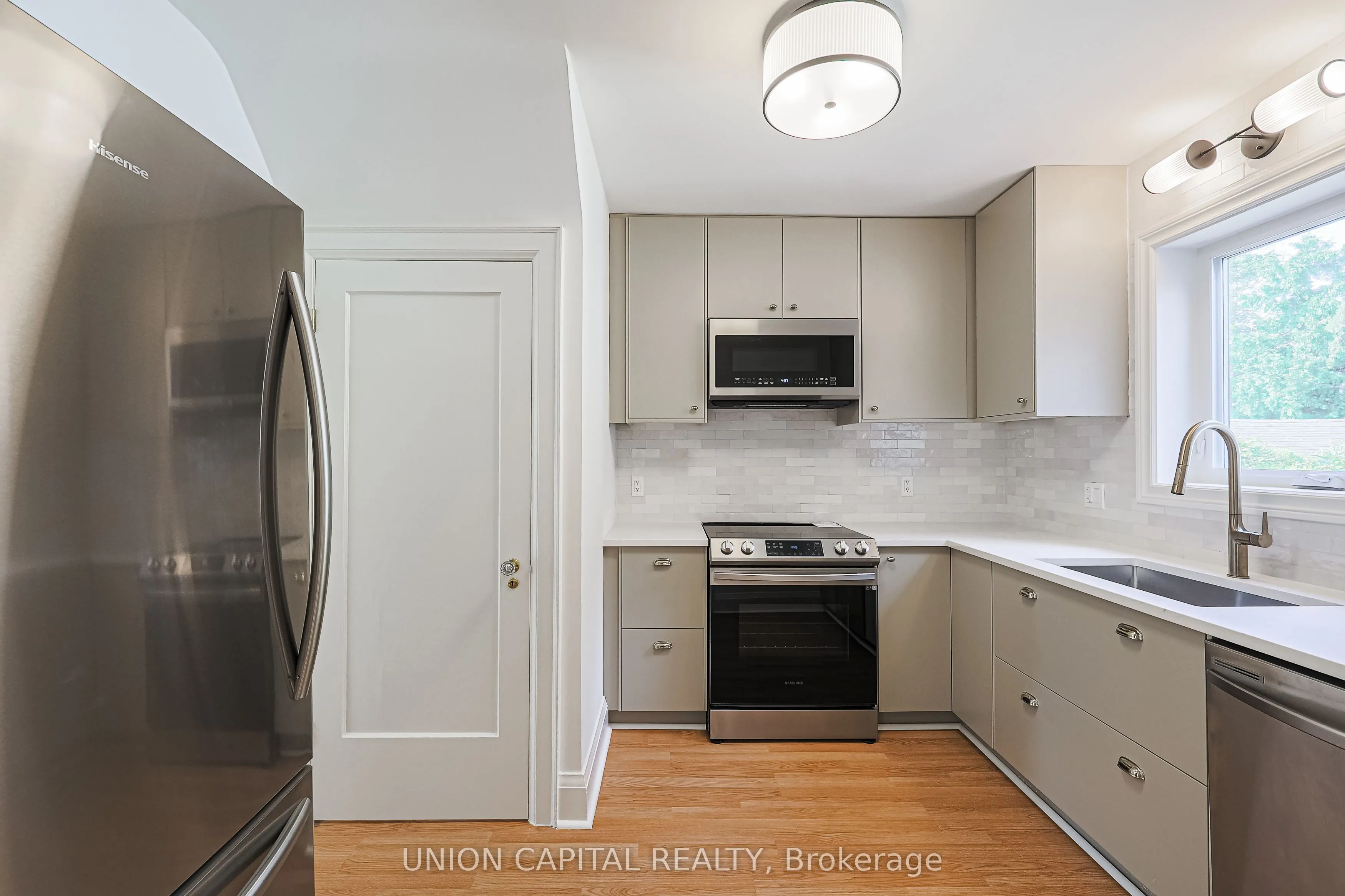 1064 Royal York Road