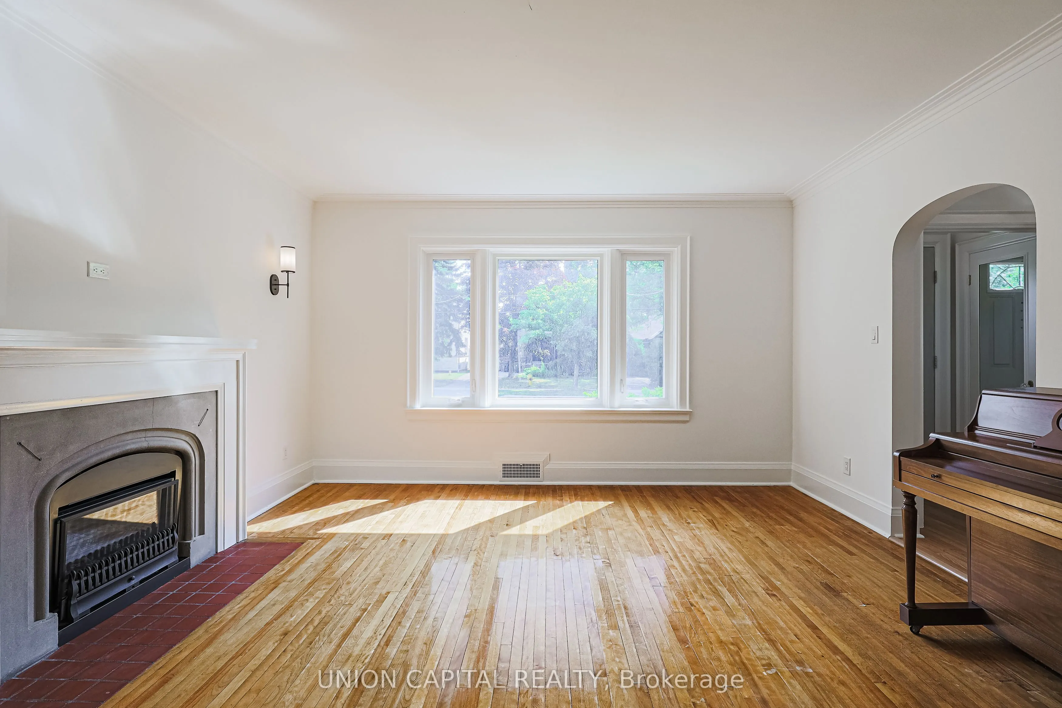 1064 Royal York Road