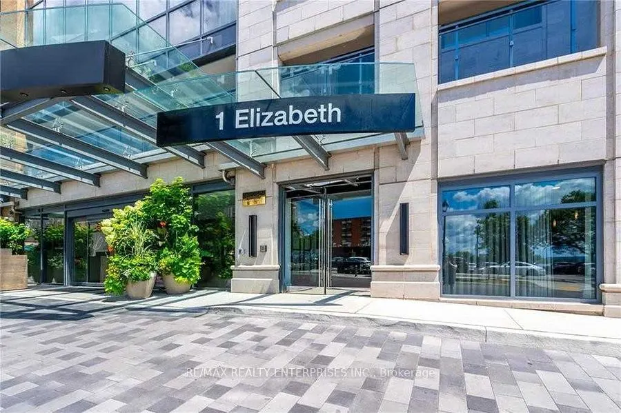 1 Elizabeth Street, #604