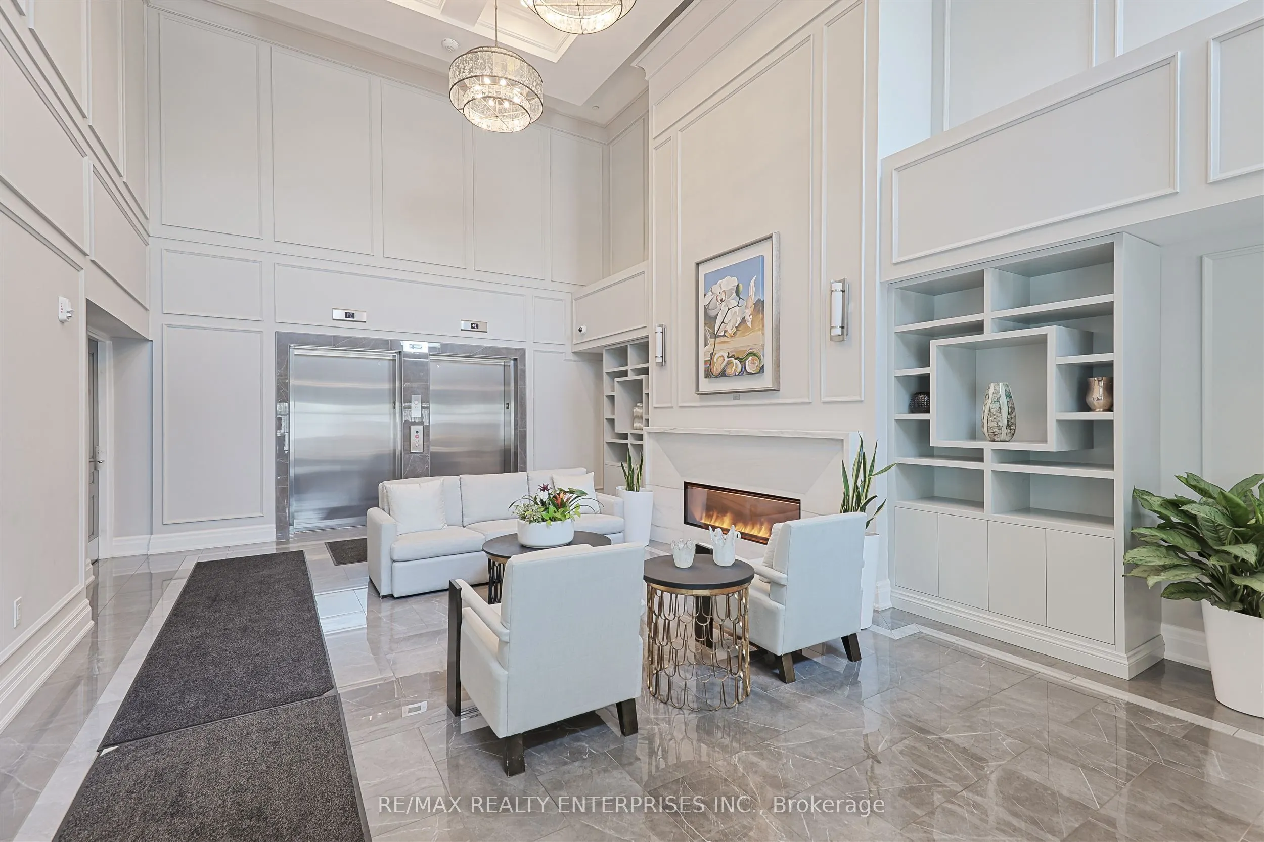 1 Elizabeth Street, #604