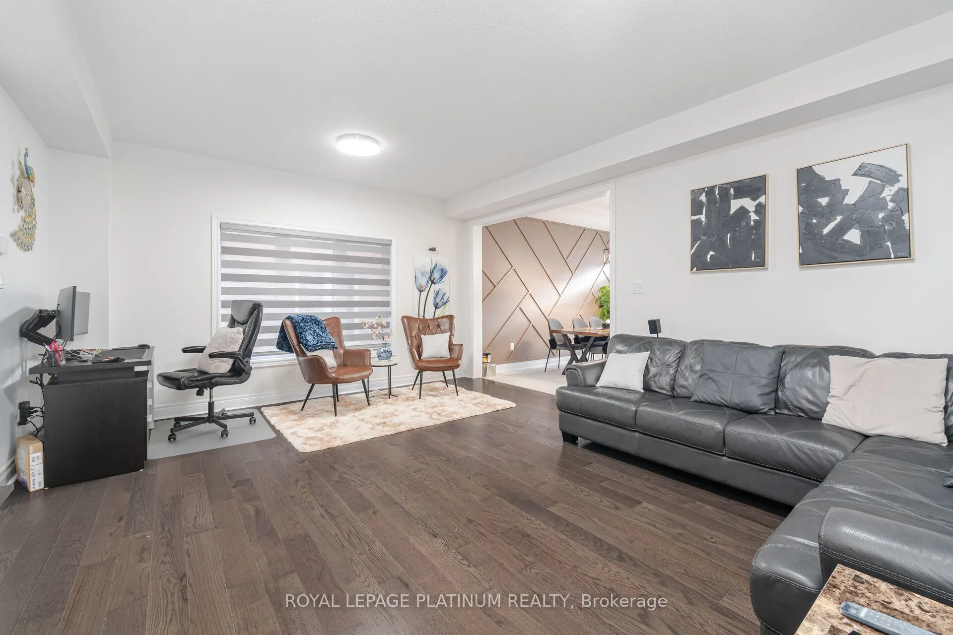 29 Overstone Road
