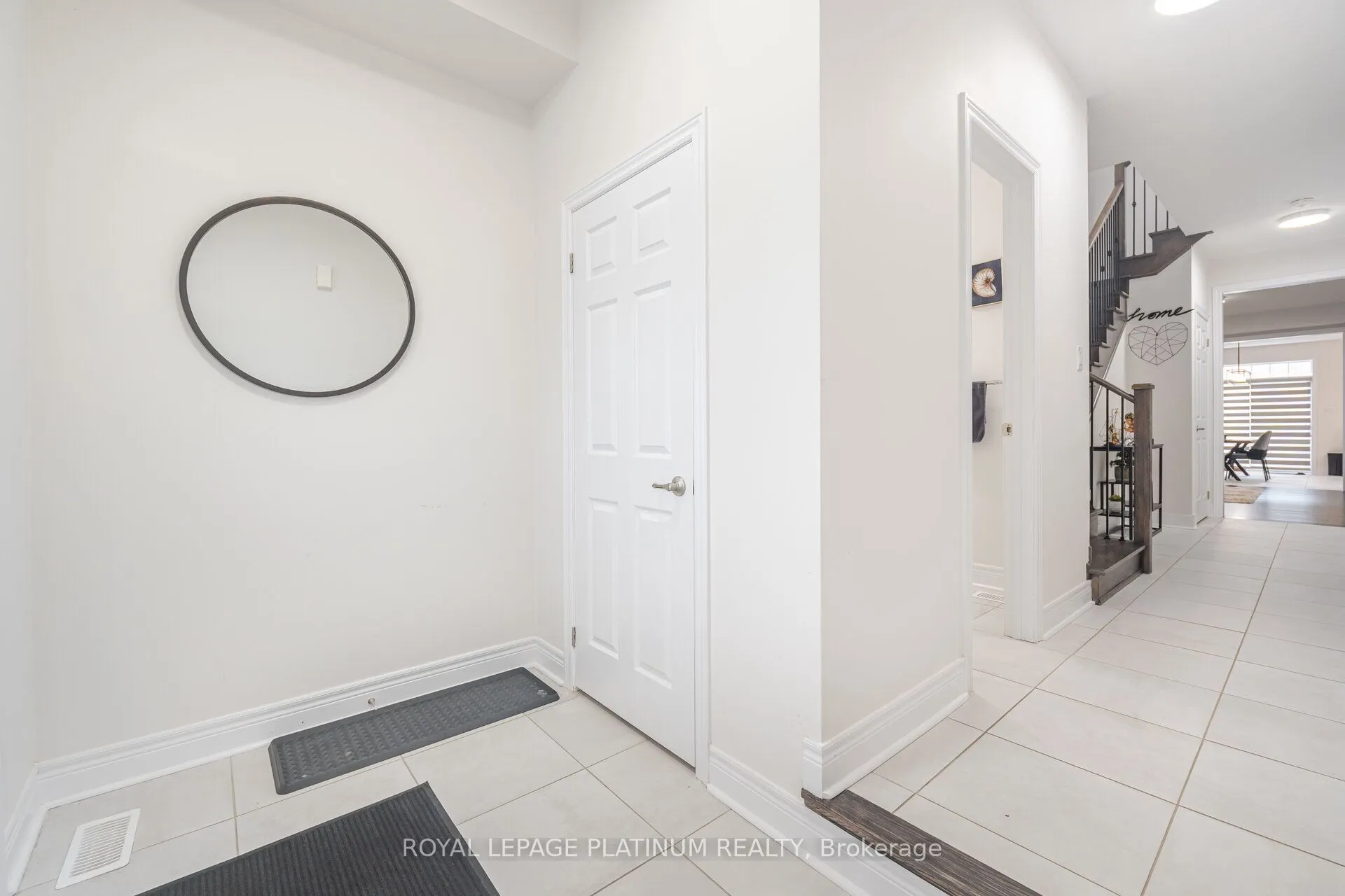 29 Overstone Road