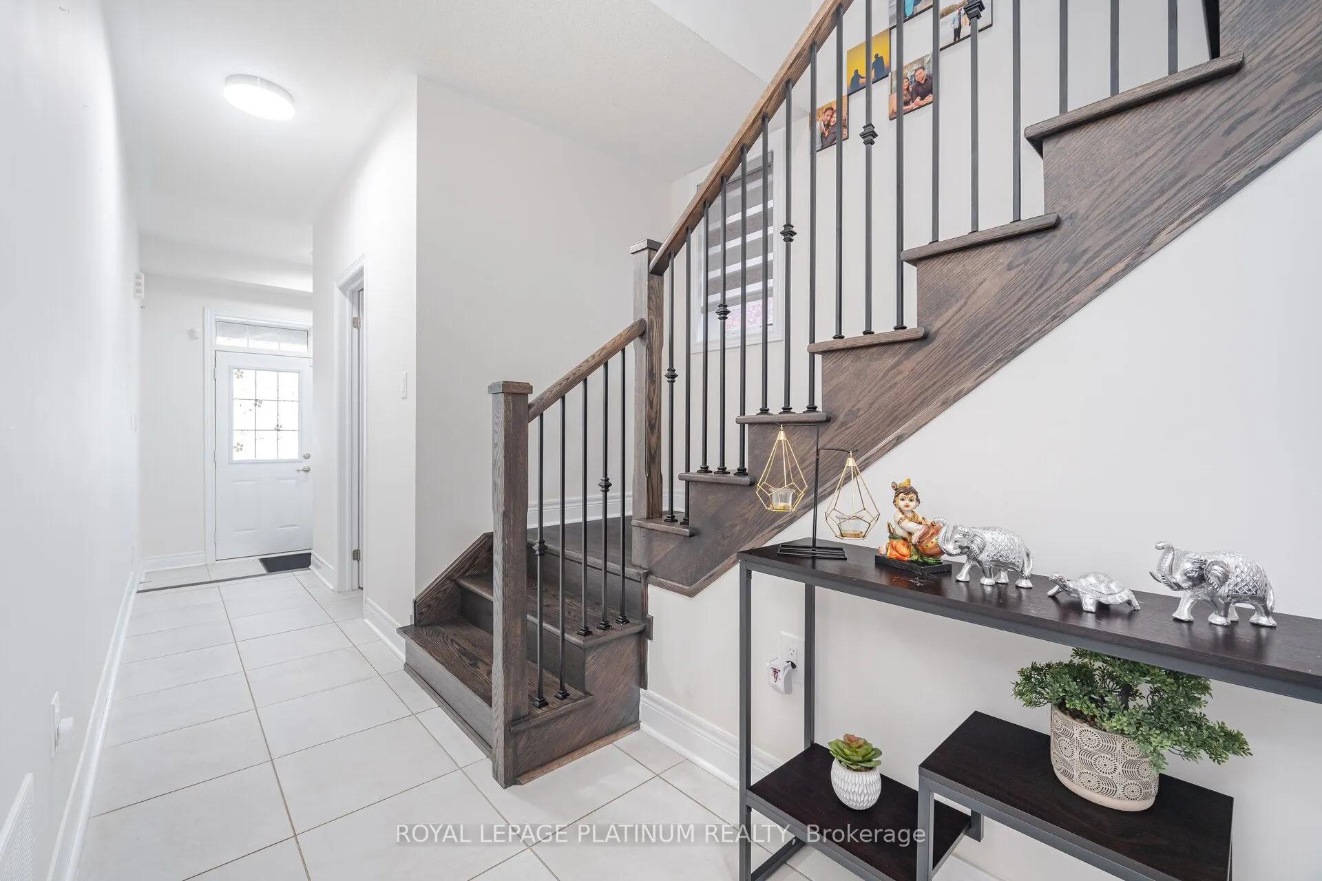 29 Overstone Road