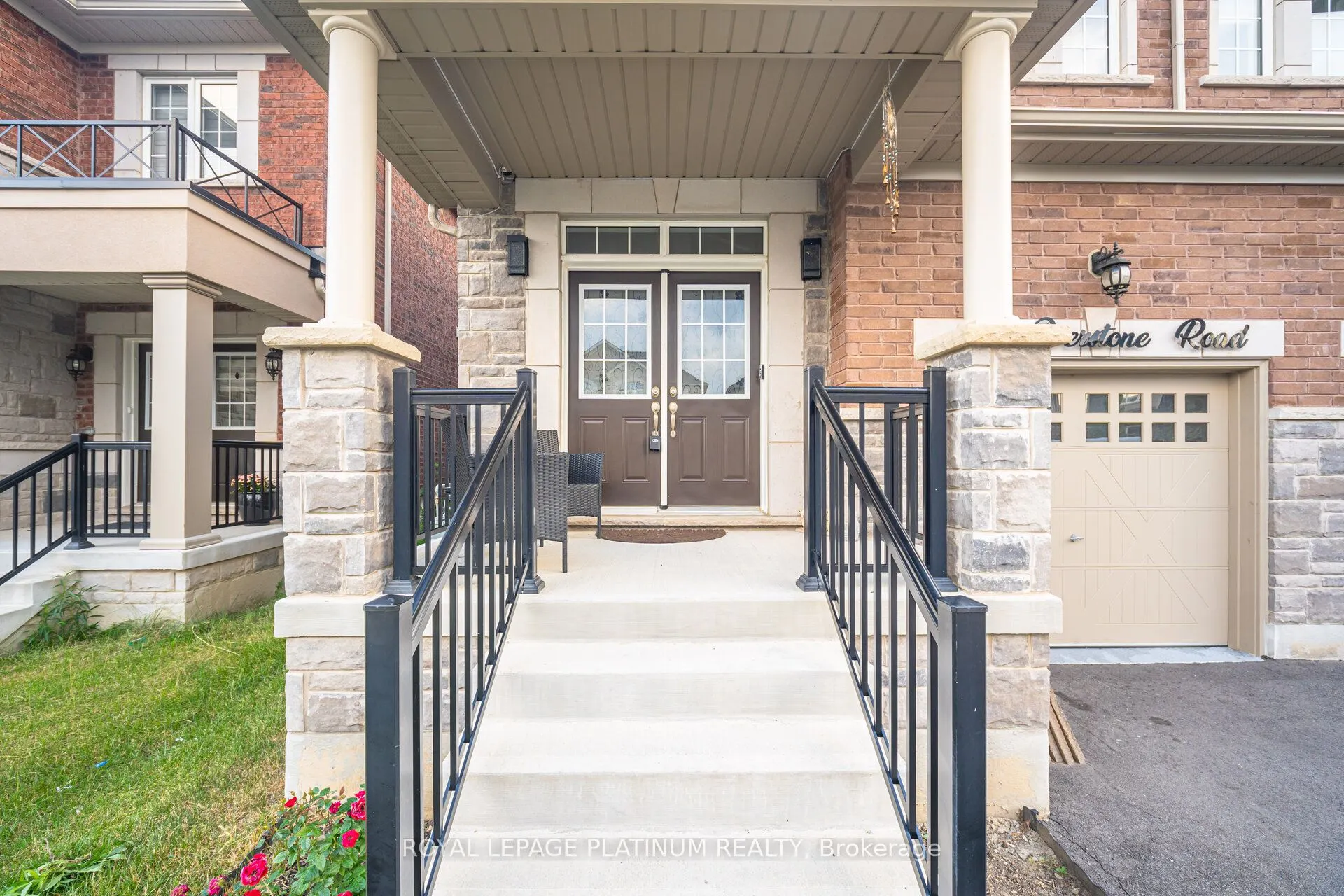 29 Overstone Road