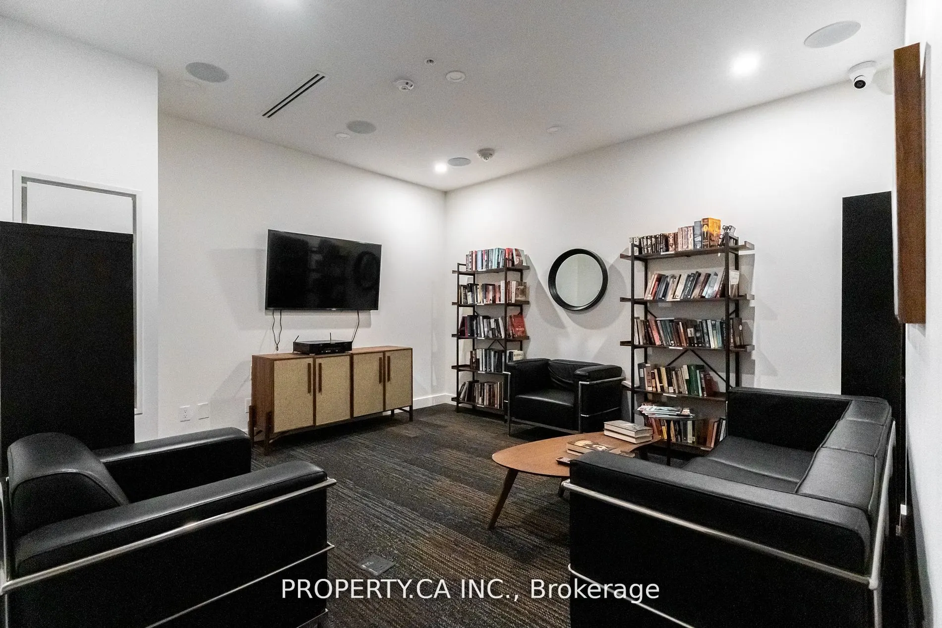 38 Howard Park Avenue, #212