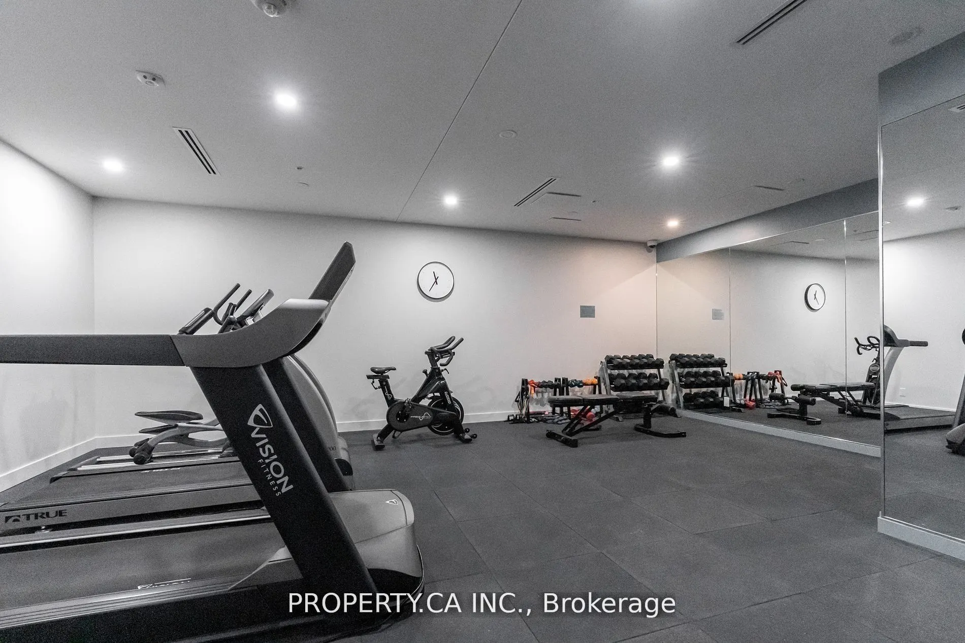38 Howard Park Avenue, #212