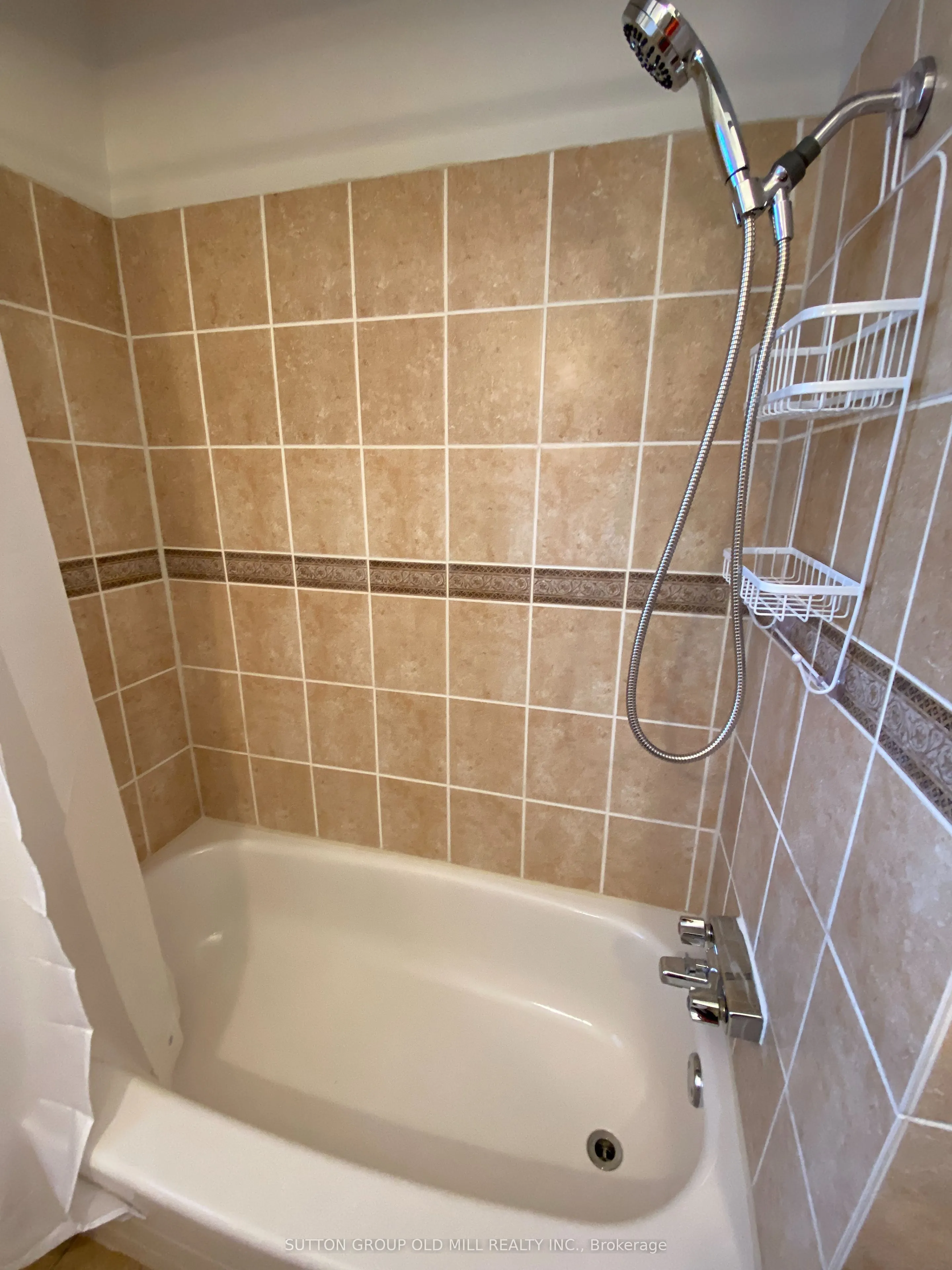 32 Hagersville Court
