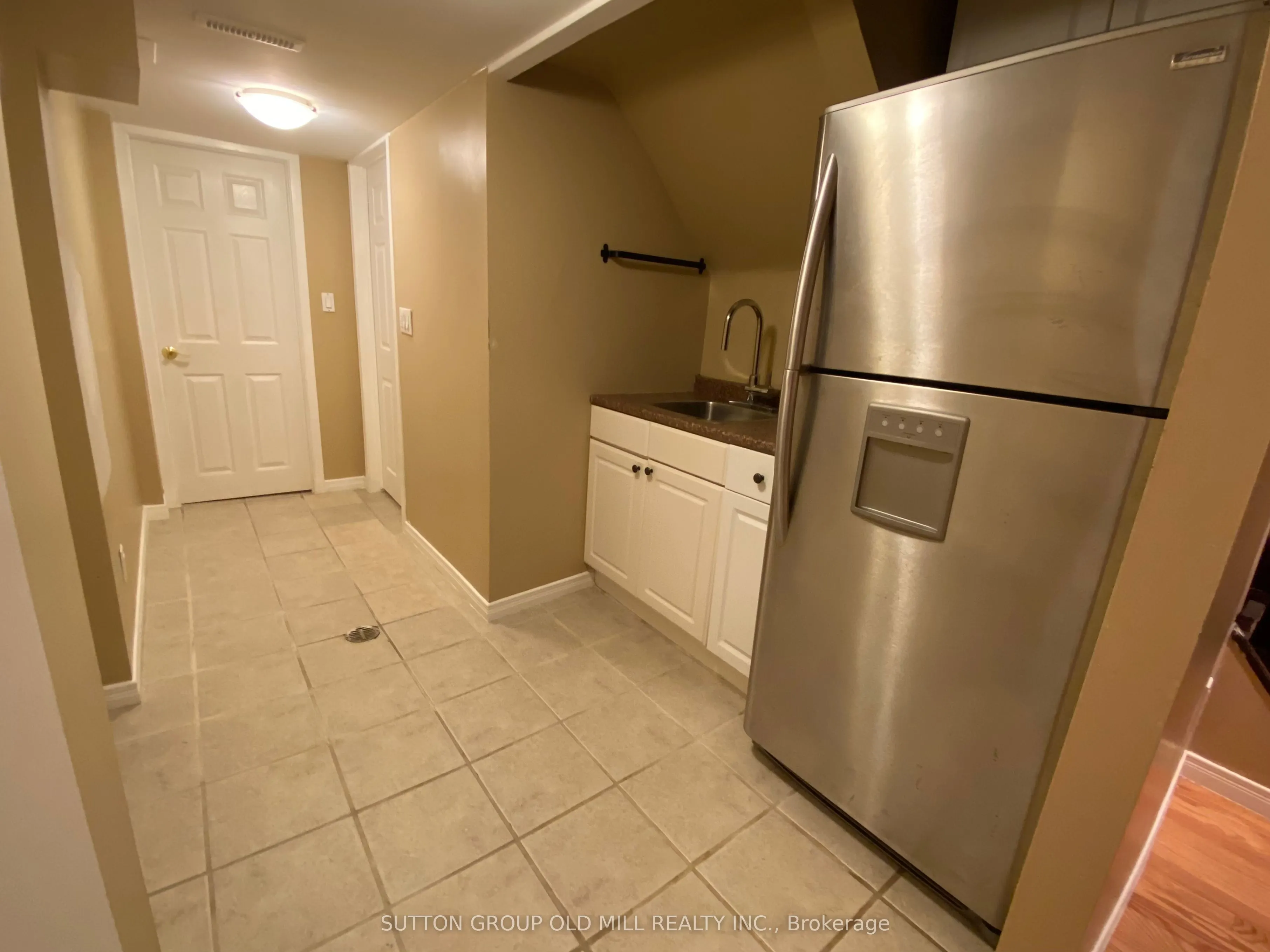 32 Hagersville Court