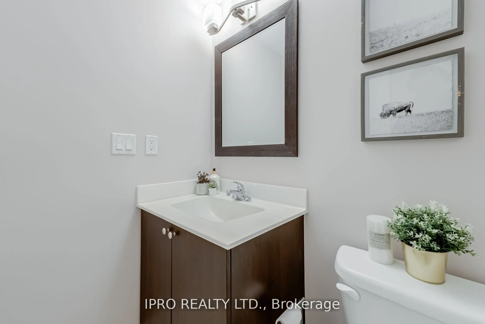 15 Sousa Mendes Street, #103