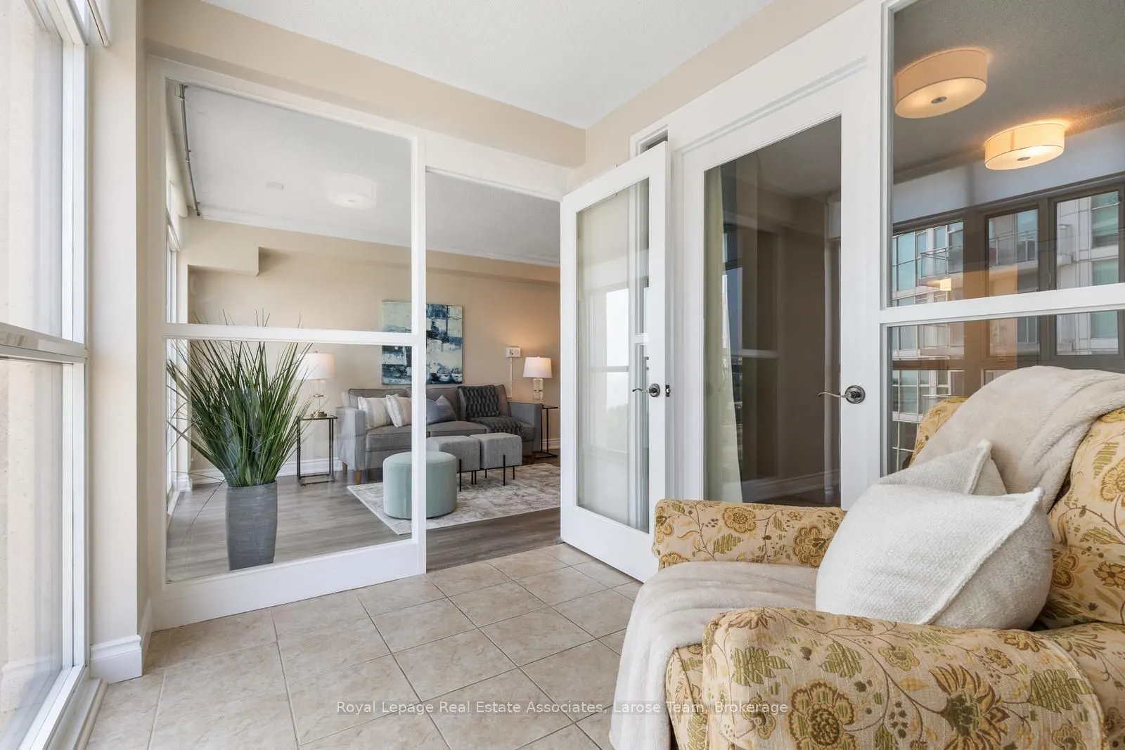 3 Marine Parade Drive, #809