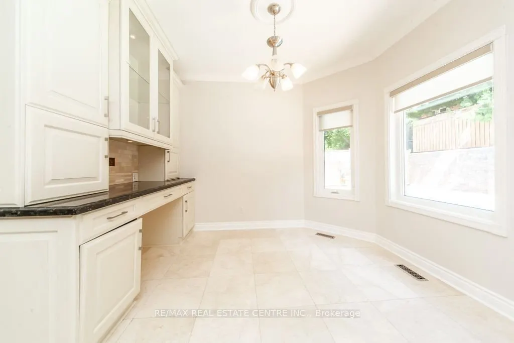 1714 Covington Terrace